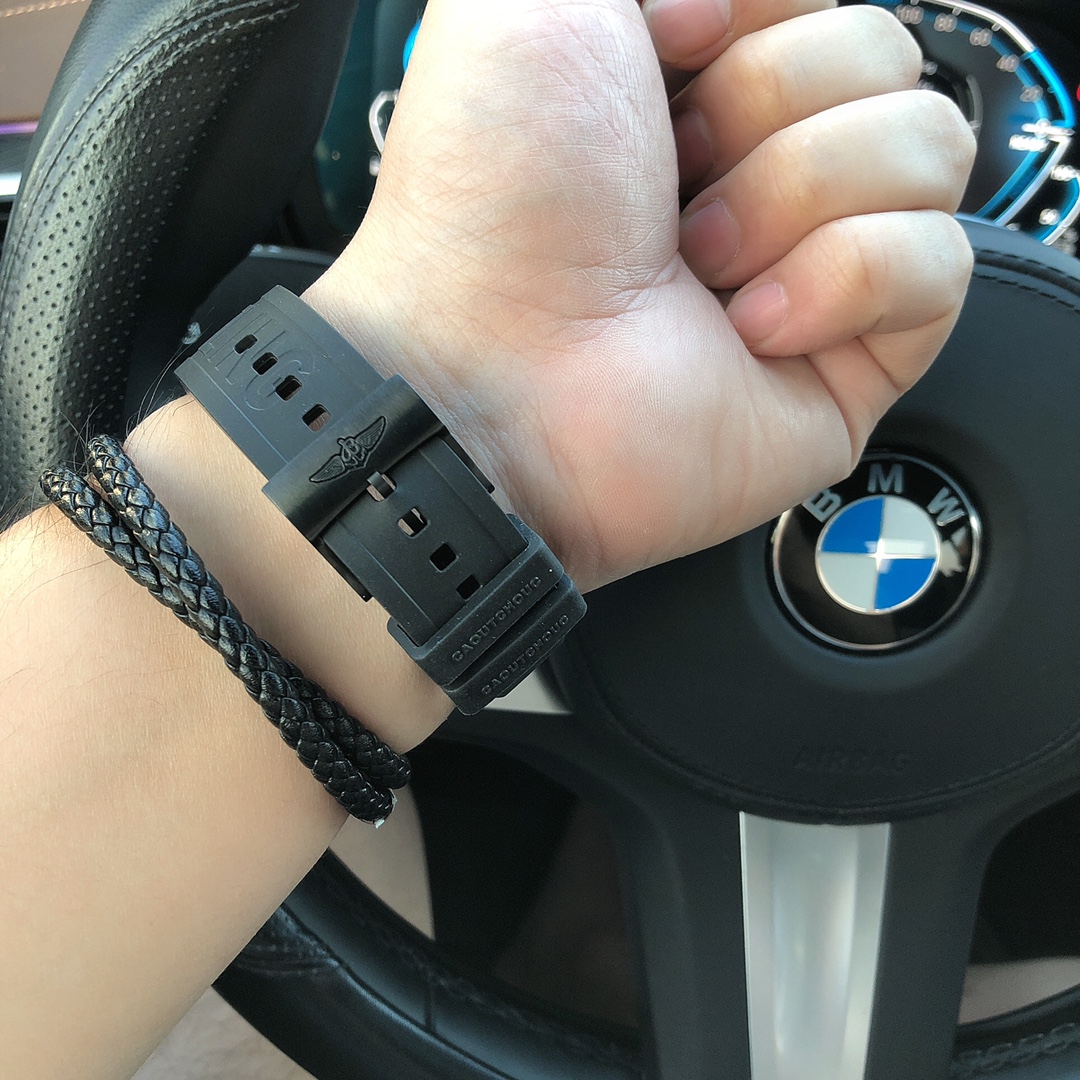 Watches BREITLING 323234 size:44 mm - vstockx