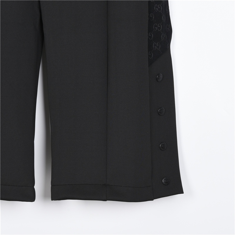 Clothes Gucci 334 - vstockx