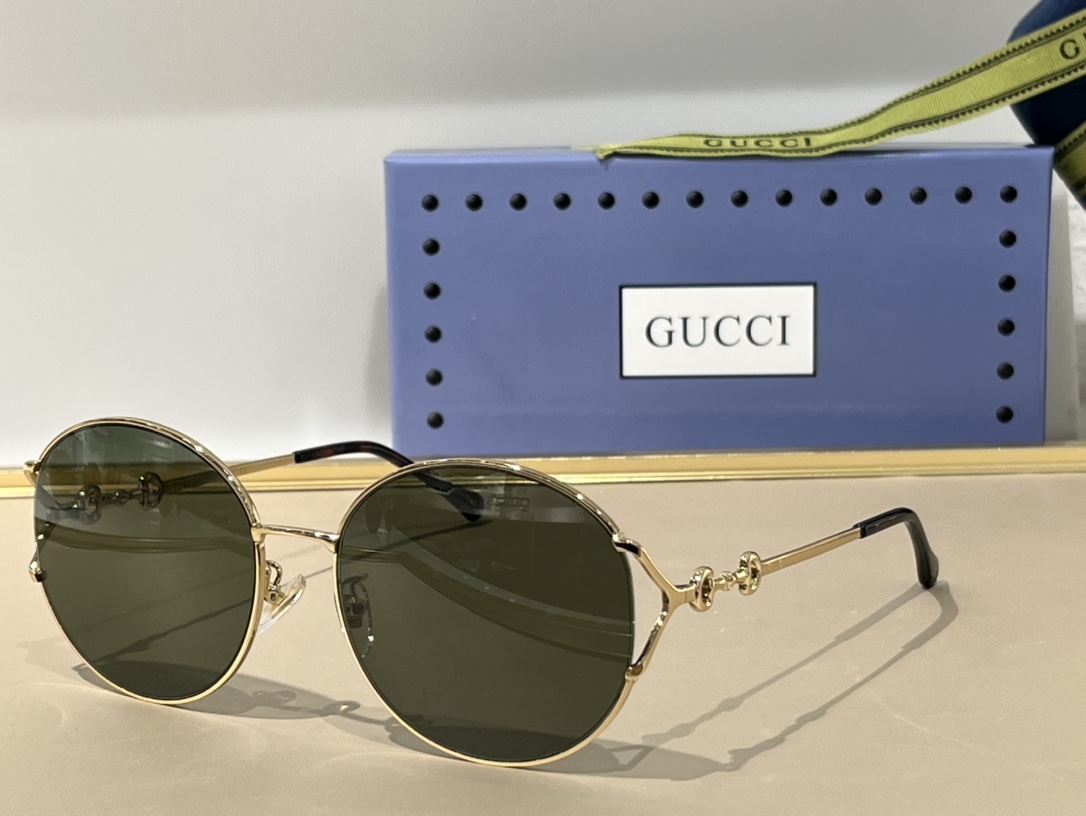 Sunglasses Gucci GG1017SK size:58��18-145 - vstockx