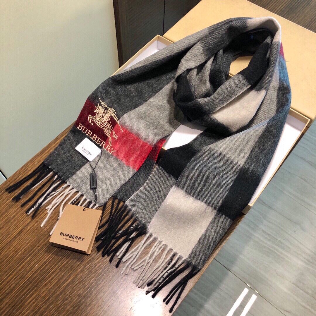 Streetwear Scarf Burberry 329071 size:180*35cm - vstockx