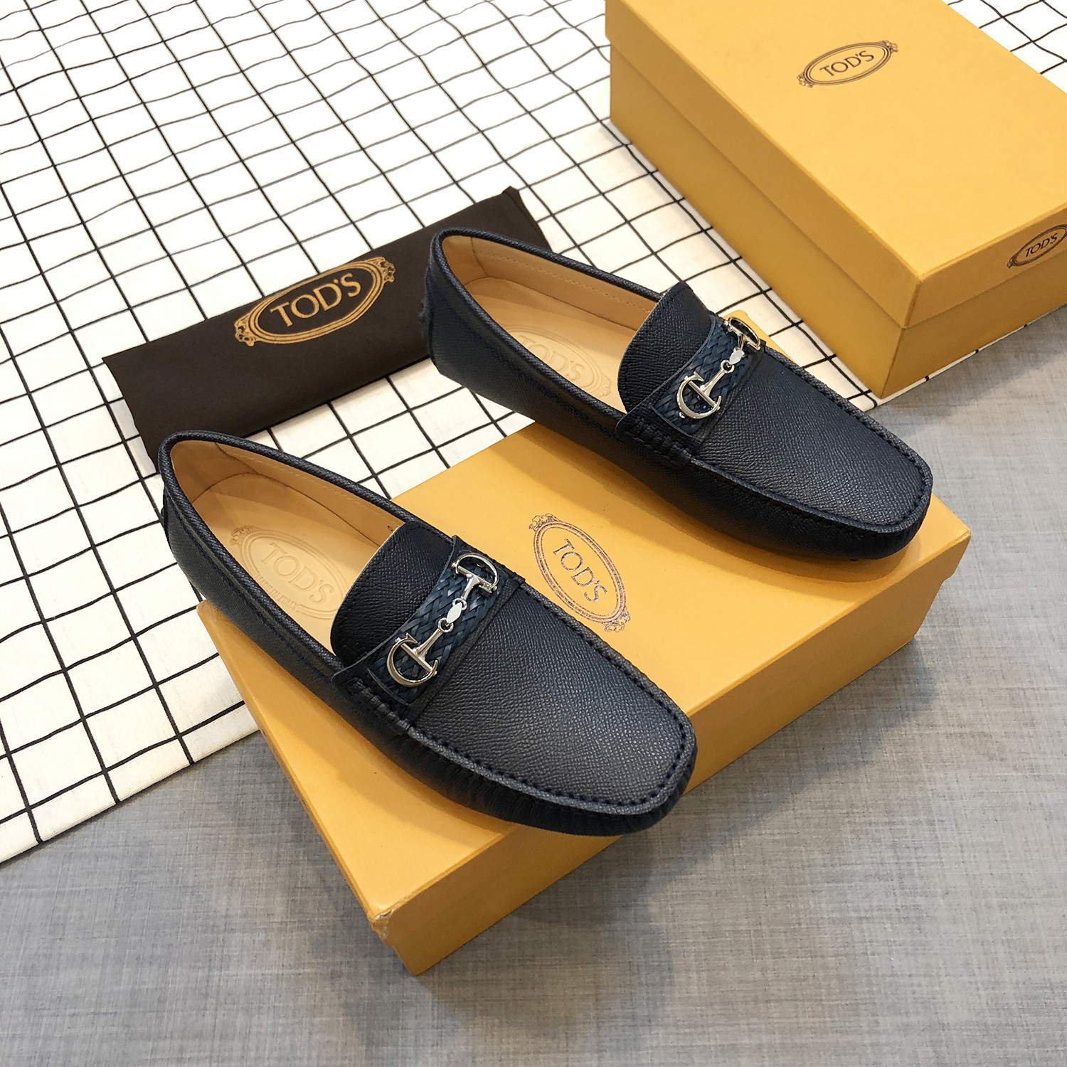 TOD'S Loafers 1 - vstockx