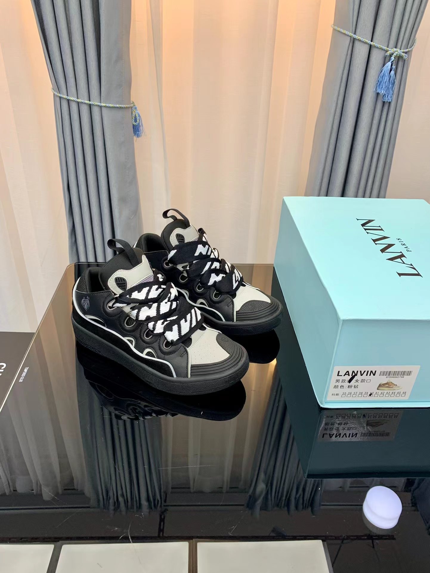 Lanvin Curb Sneaker - vstockx