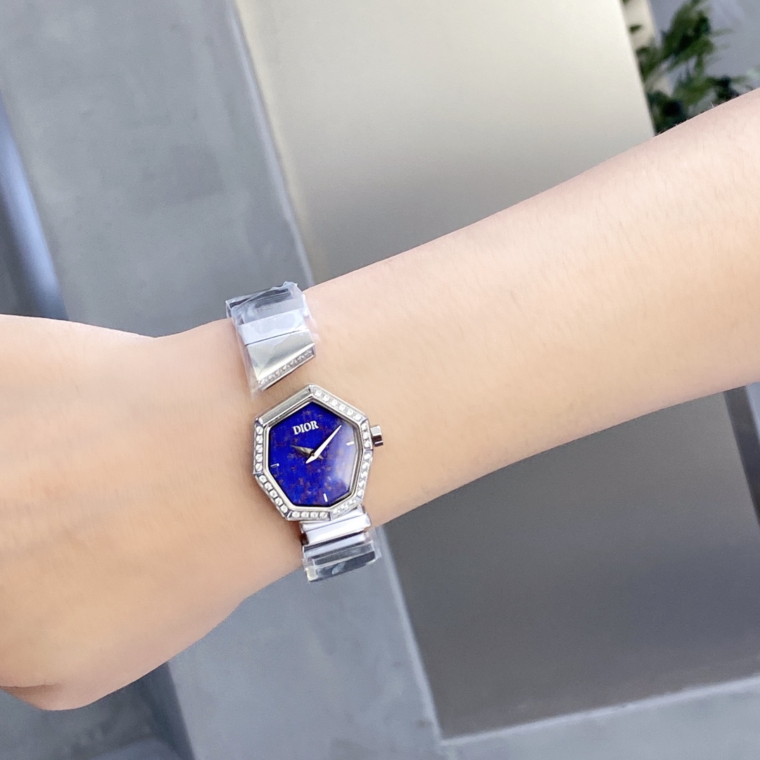 Watches Dior 323417 size:26*32 mm - vstockx