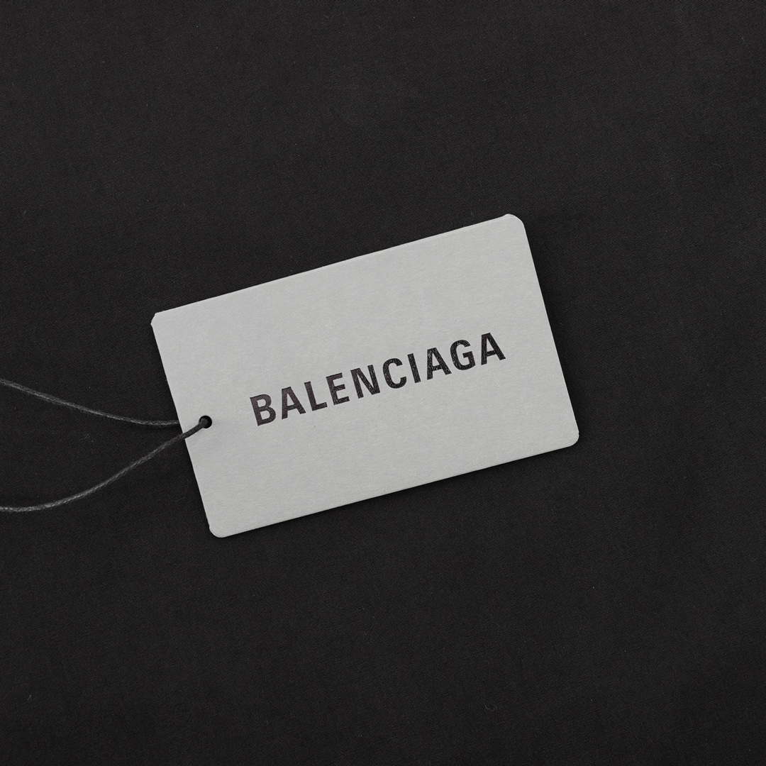 Clothes Balenciaga 139 - vstockx