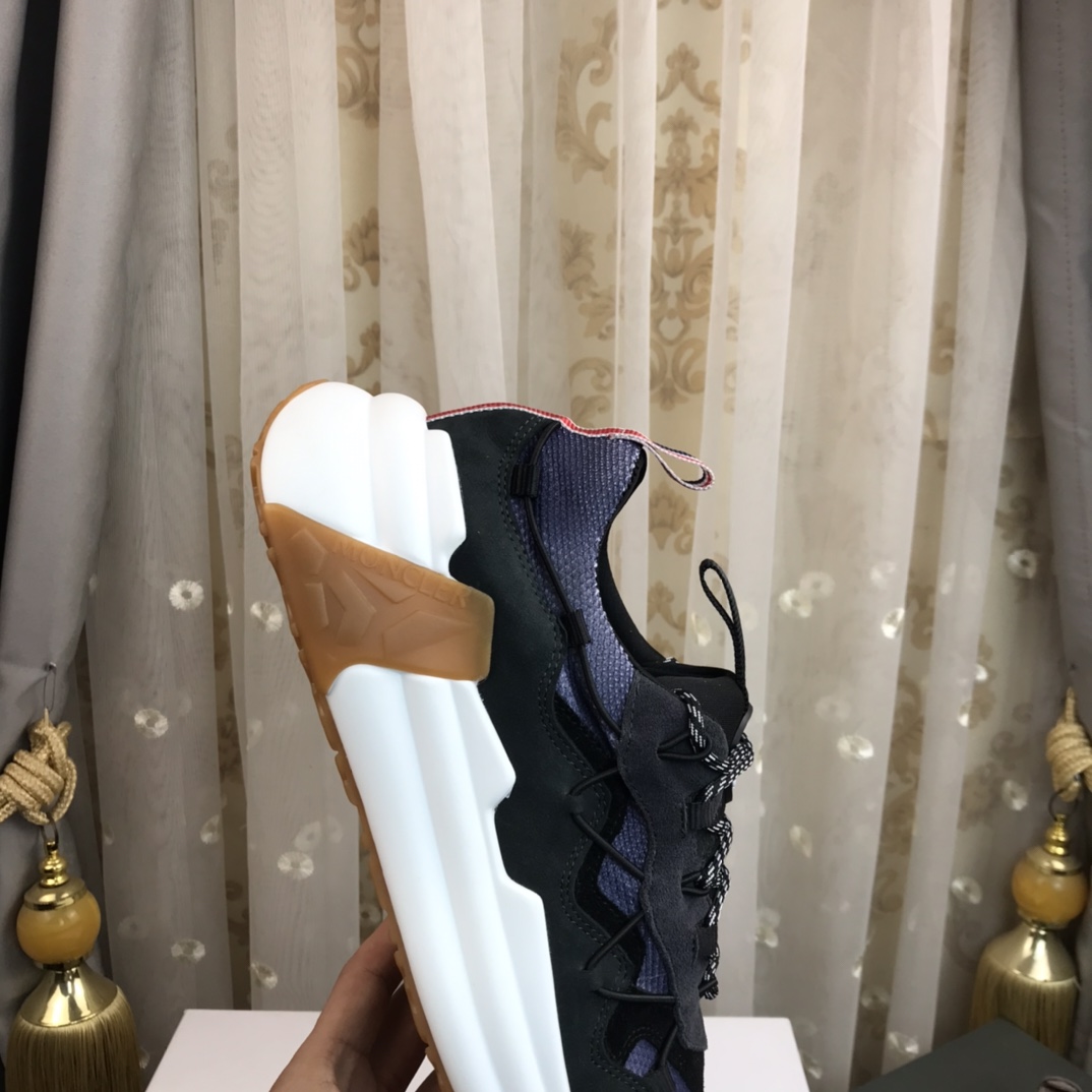 Moncler Compassor Sneaker 4 - vstockx