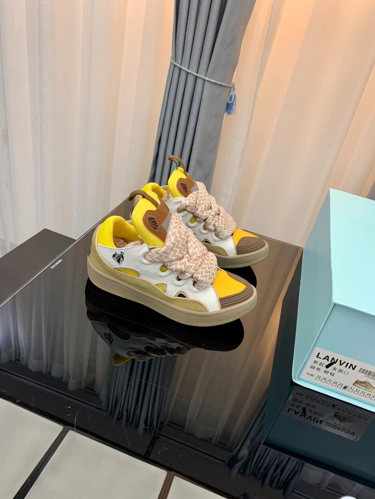 Lanvin Leather Curb yolk - vstockx