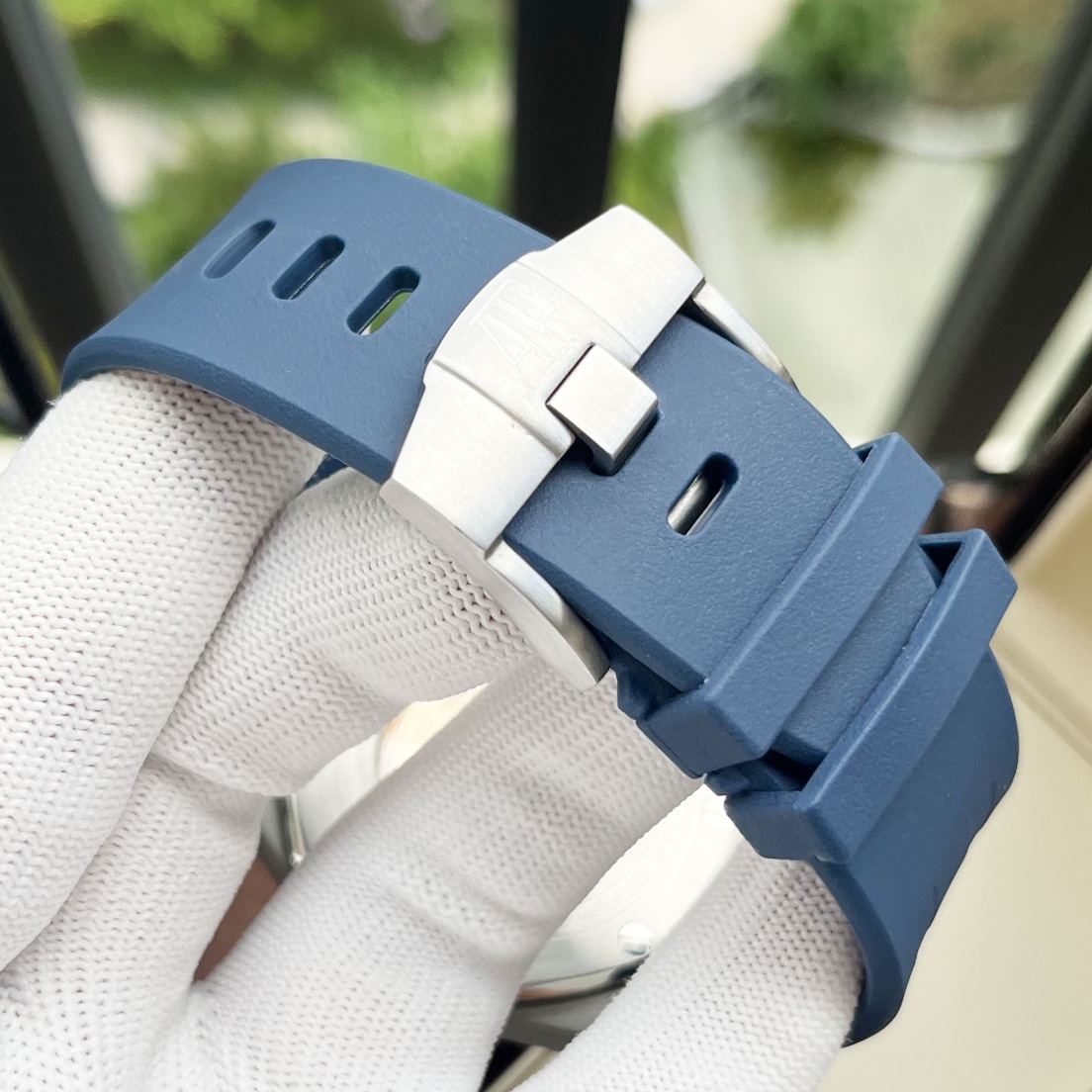 Watches AudemarsPiguet 323137 size:44*15 mm - vstockx