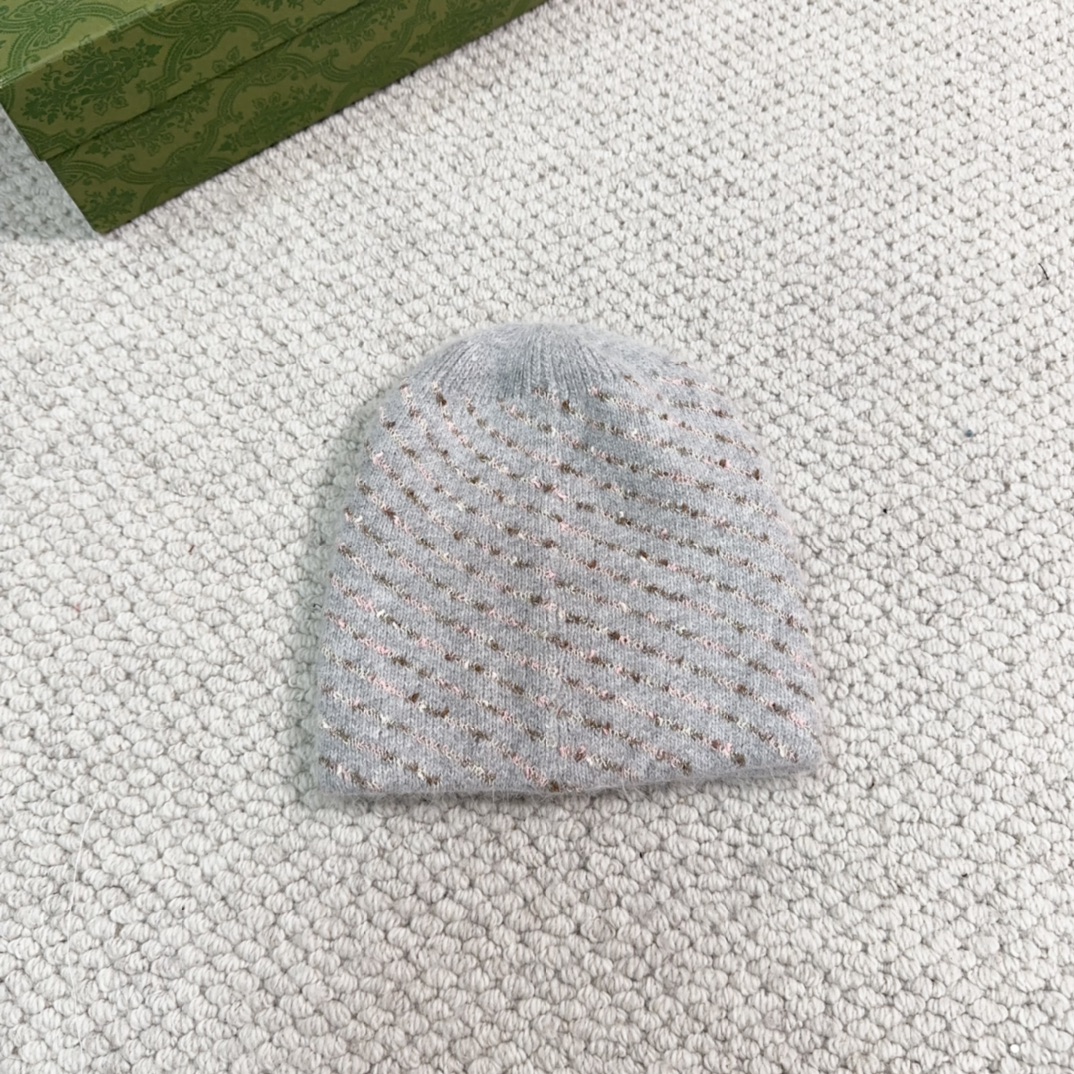 Streetwear Hat Miu 329336 - vstockx