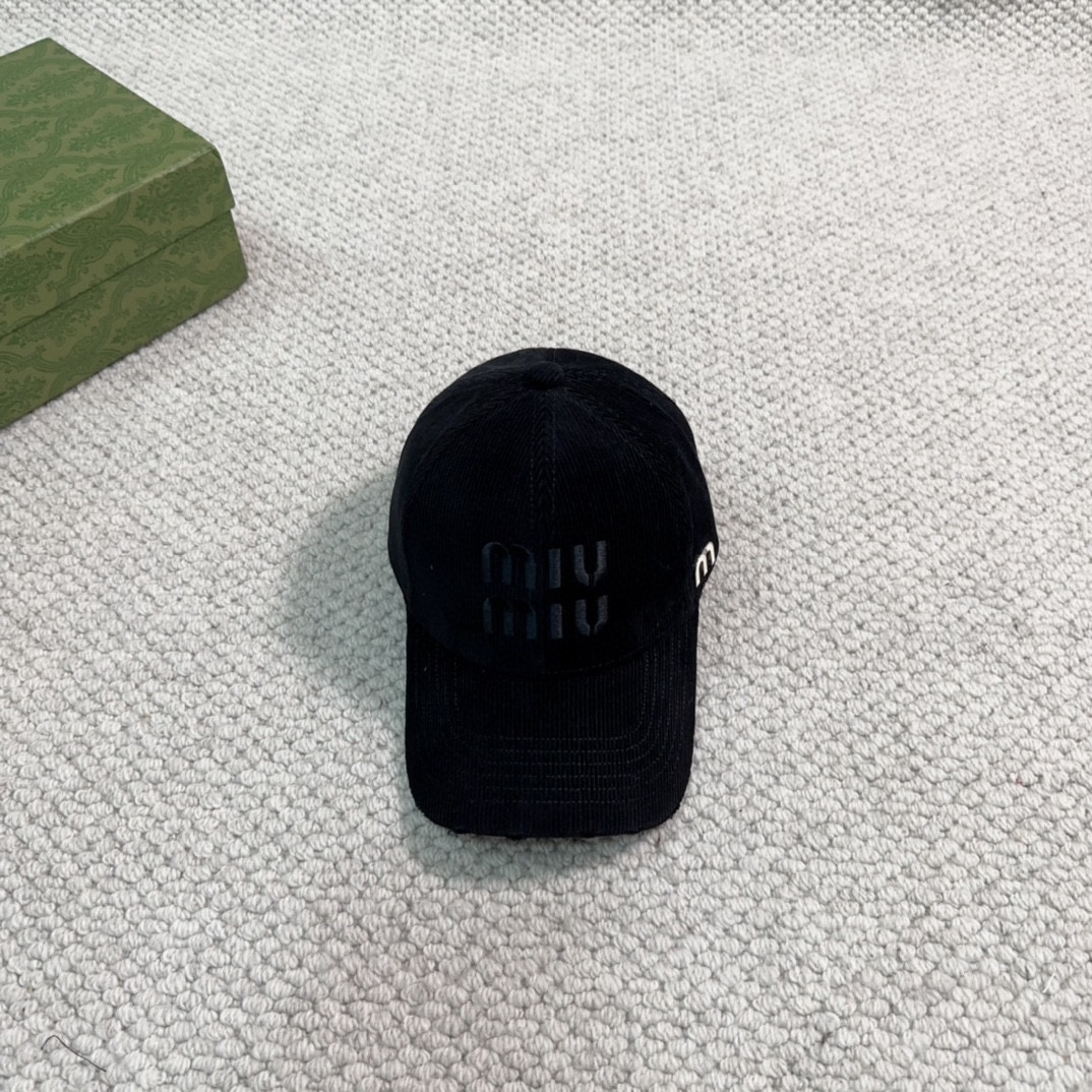 Streetwear Hat Miu 329310 - vstockx