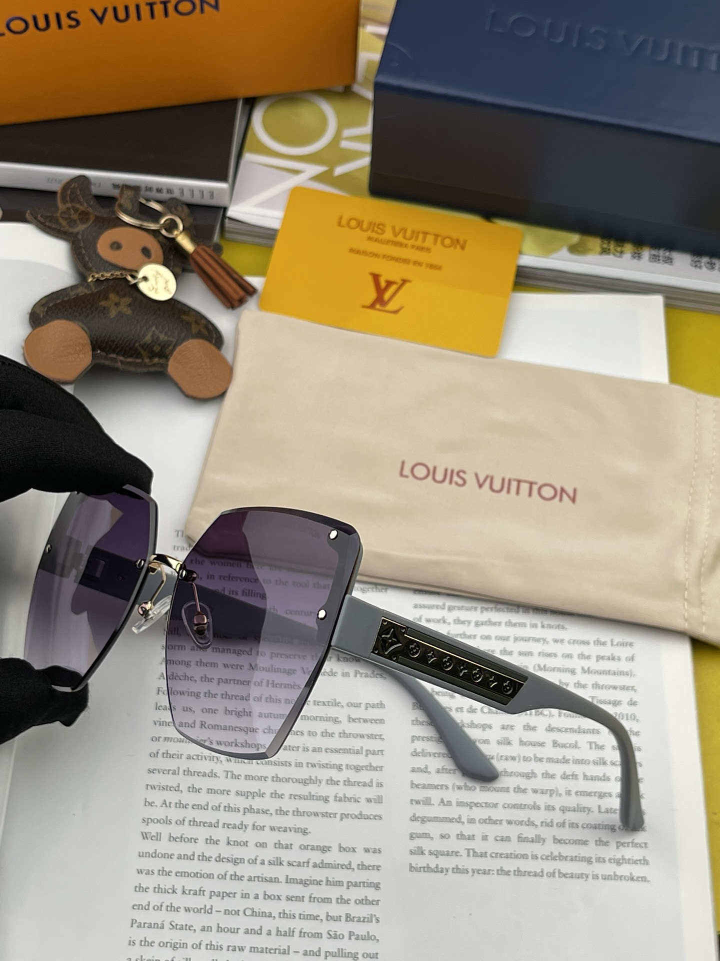 Sunglasses Louis Vuitton L9615 - vstockx