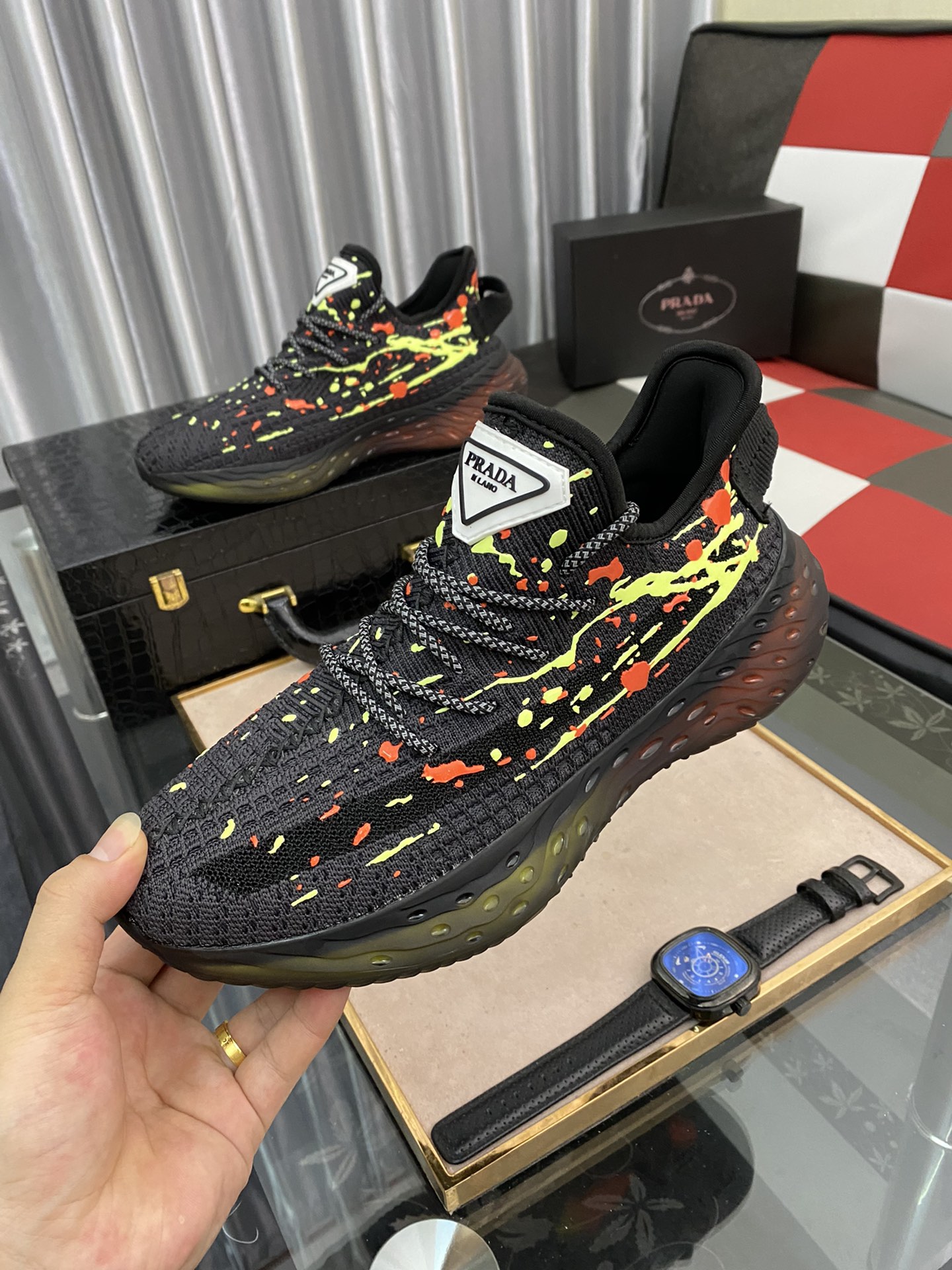 Prada Low Top sneaker 15 - vstockx