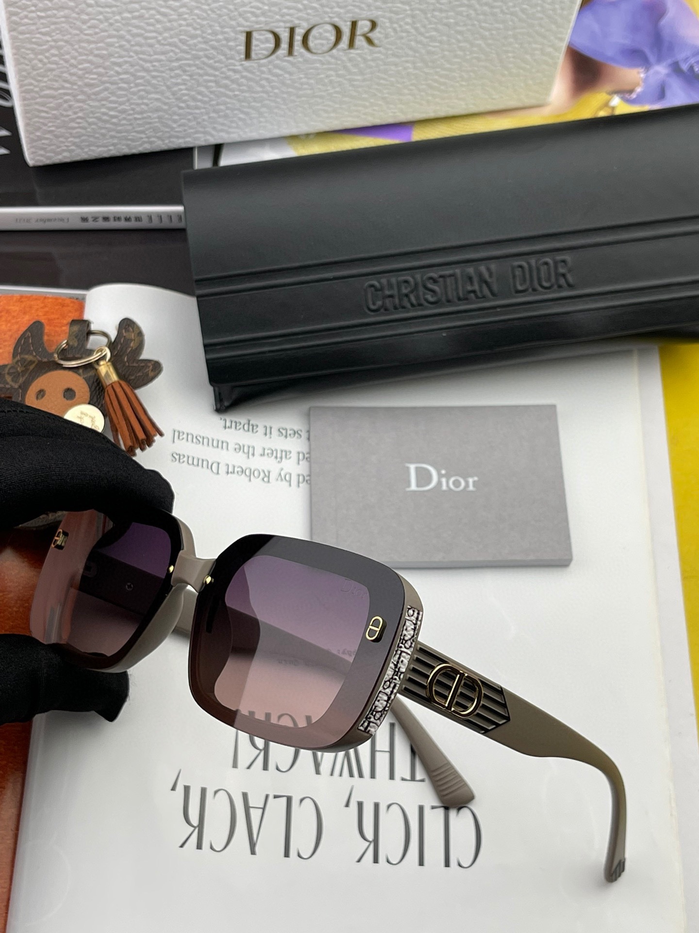 sunglasses Dior CD5771 - vstockx