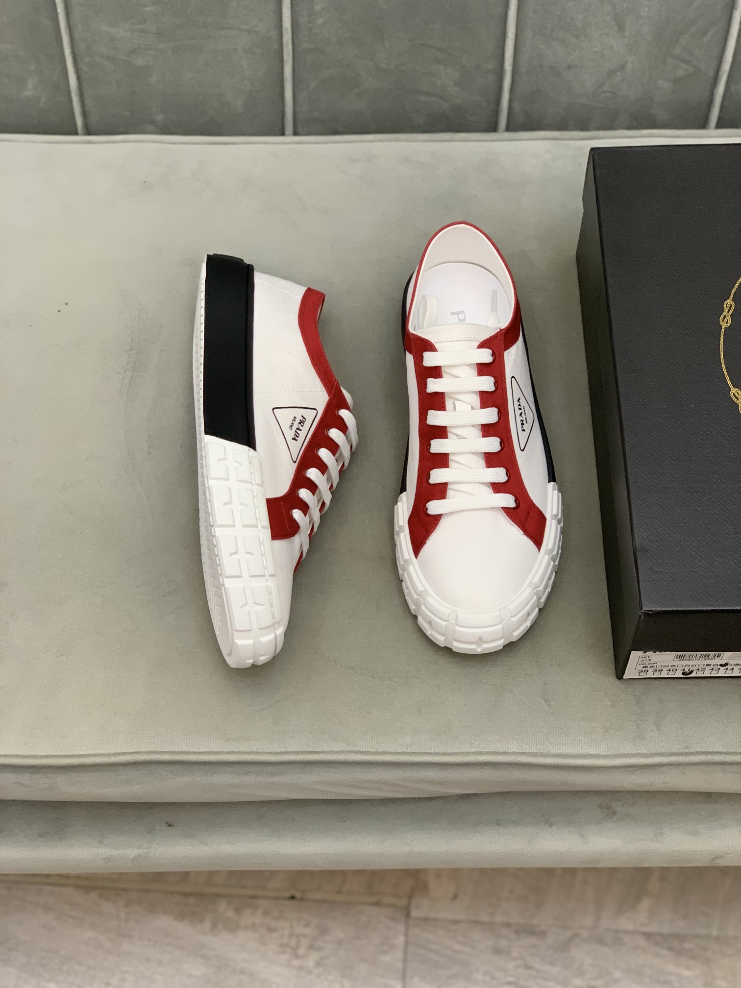 Prada Wheel Cassetta sneaker 1 - vstockx