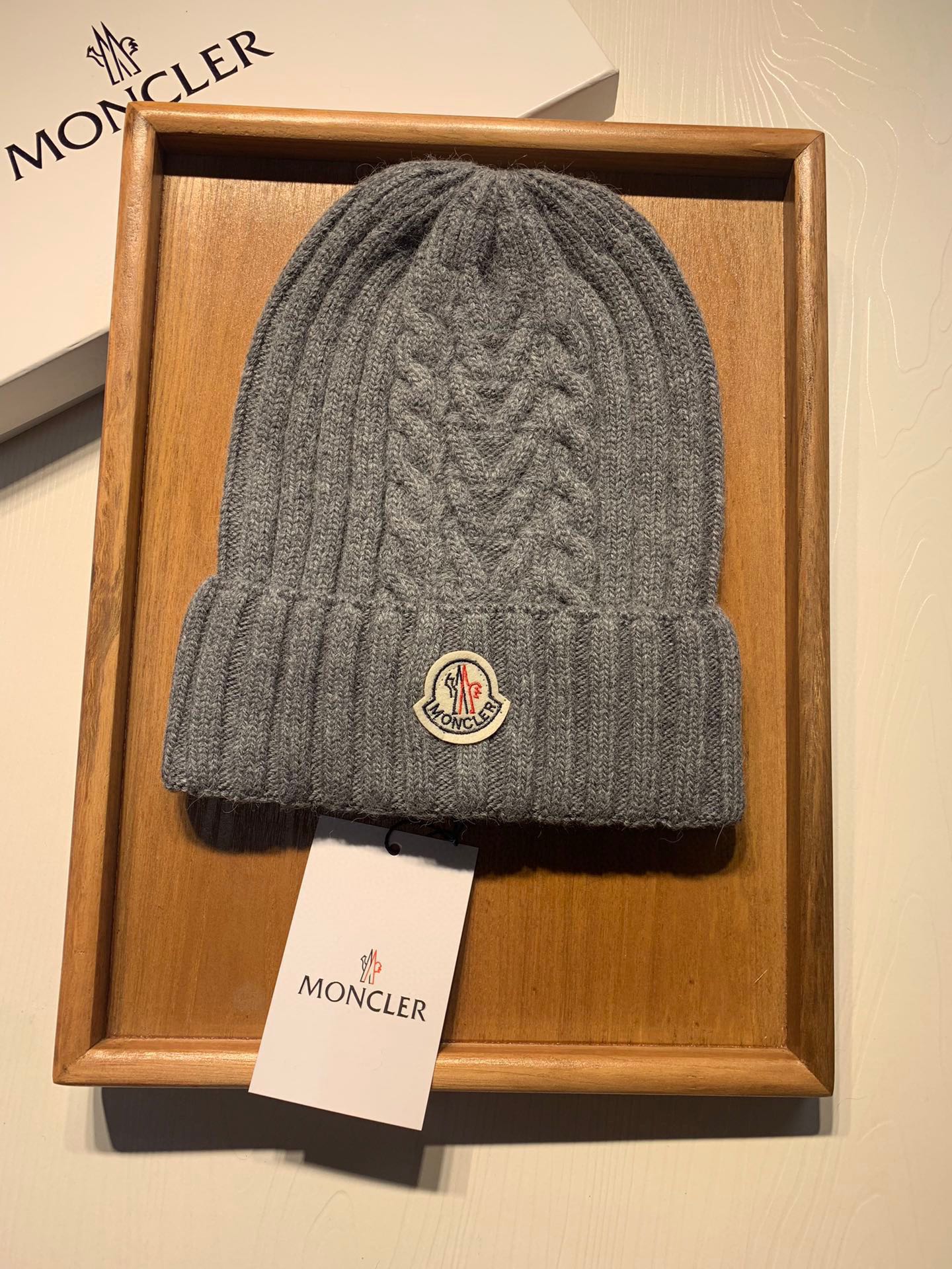 Hat Moncler 3 - vstockx