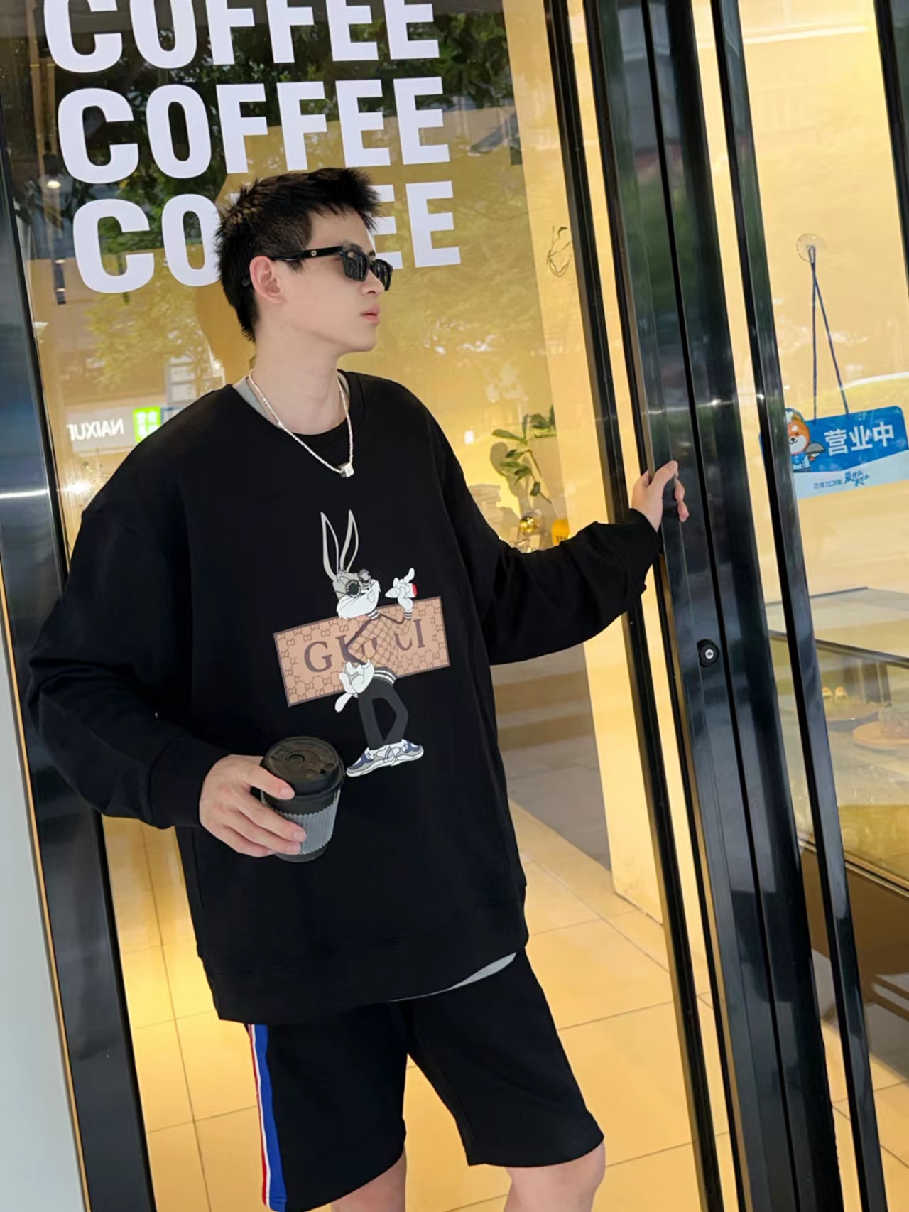 Clothes Gucci 319 - vstockx