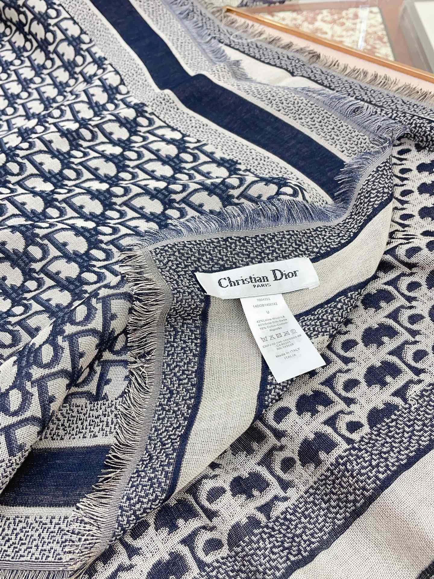 Streetwear Scarf Dior 328756 SIZE:140cm*140cm - vstockx