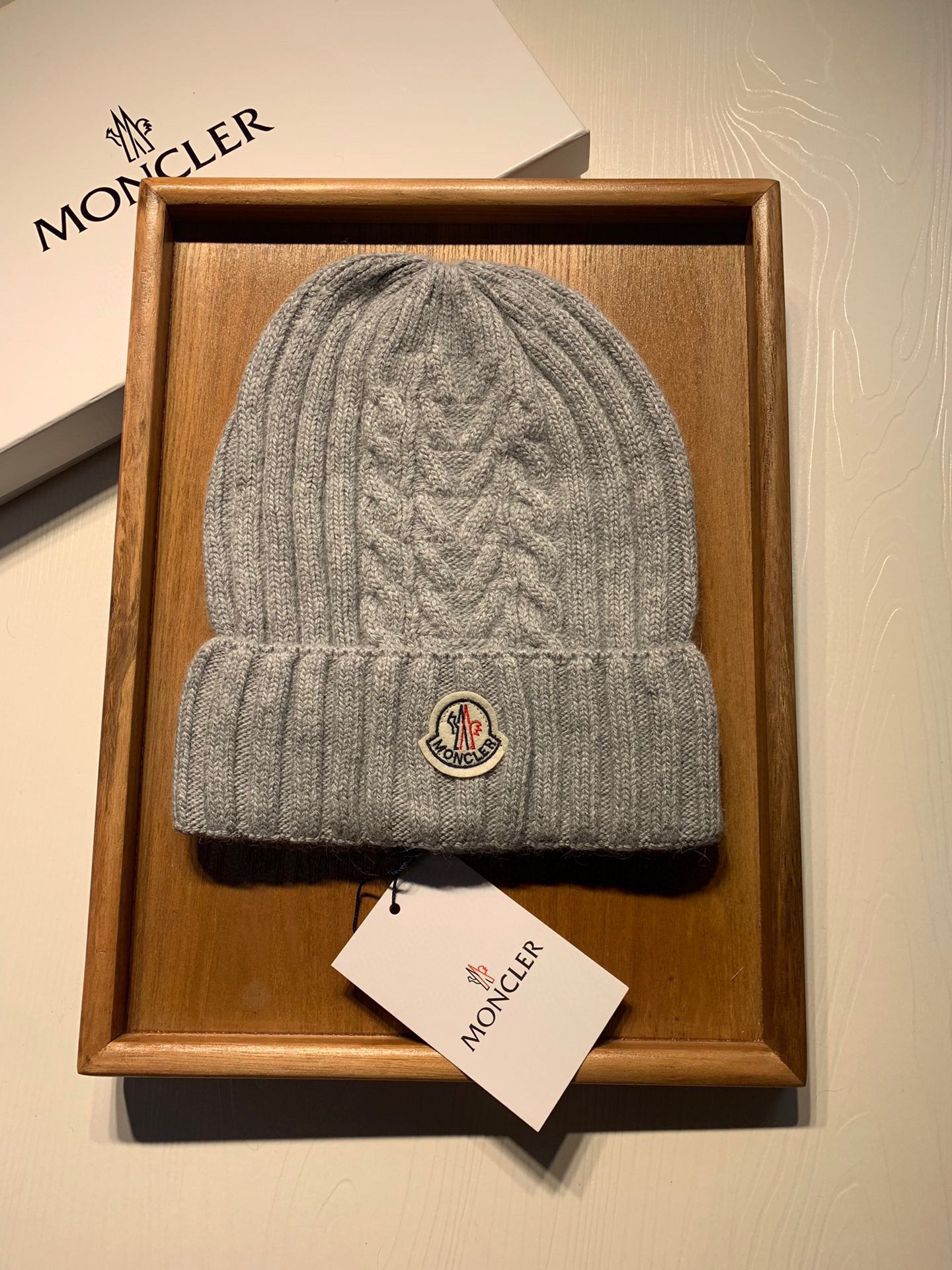 Hat Moncler 3 - vstockx