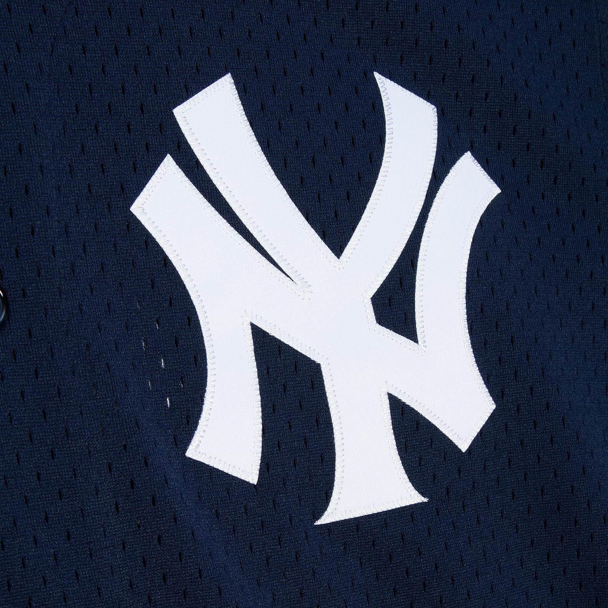 Authentic Bernie Williams New York Yankees 1998 Button Front Jersey - vstockx