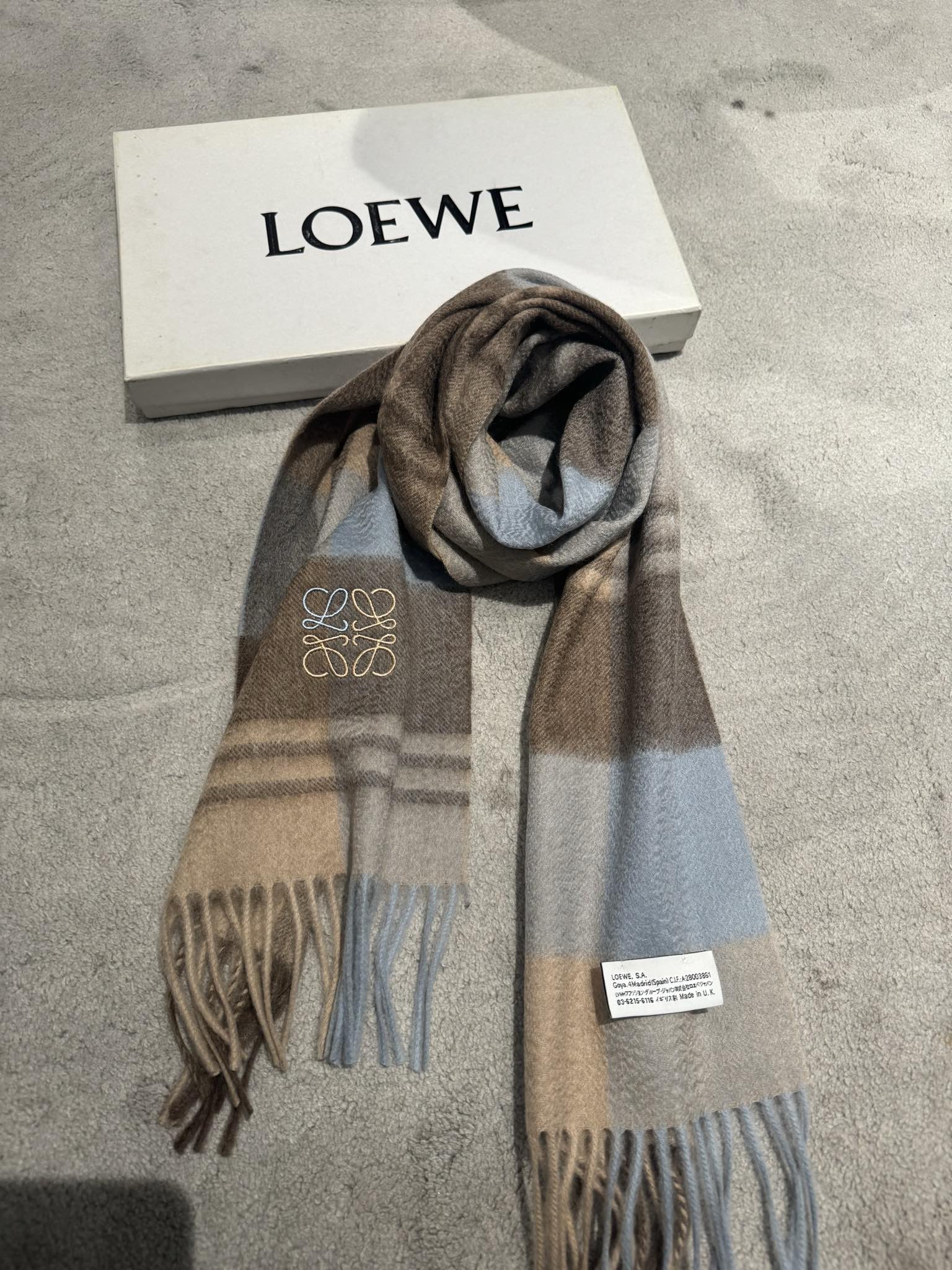 Streetwear Scarf Dior 328964 SIZE:40*180cm - vstockx