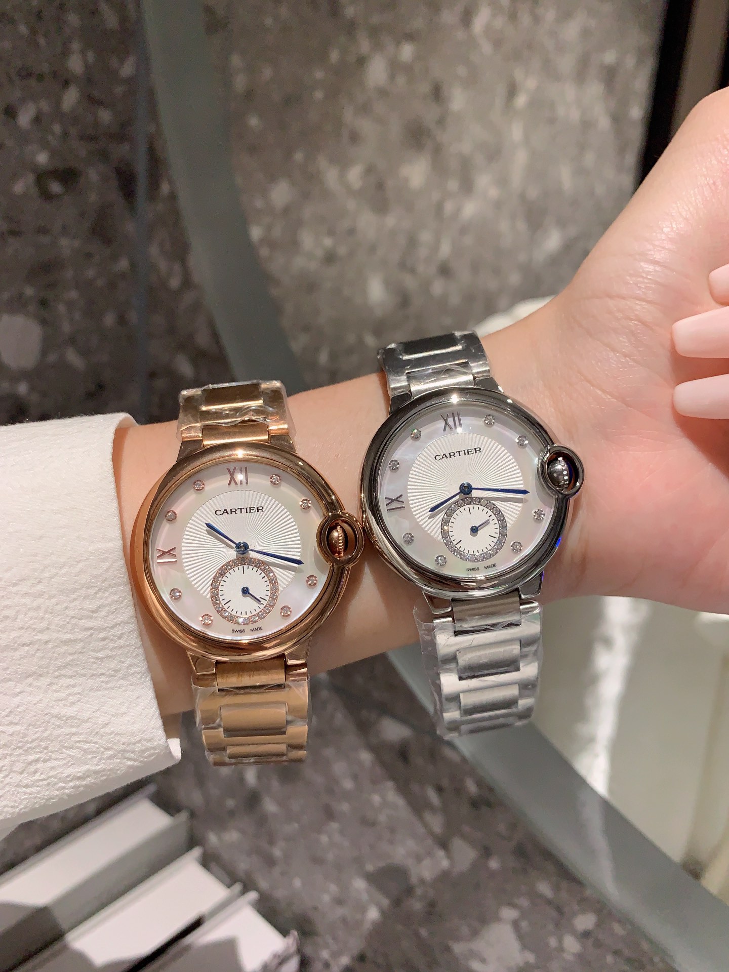 Watches Cartier 322110 size:33 mm - vstockx