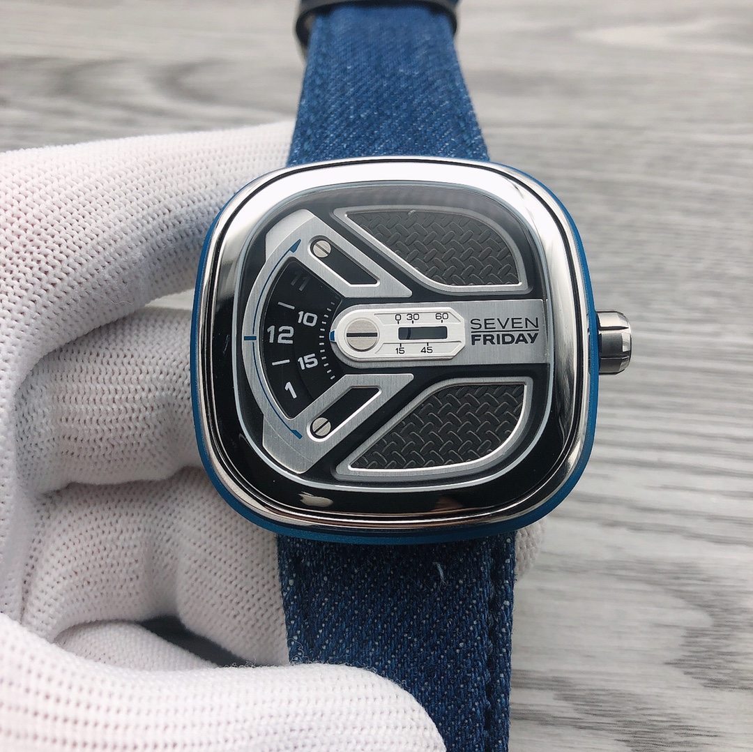 Watches Seven Friday 322843 size:47 mm - vstockx