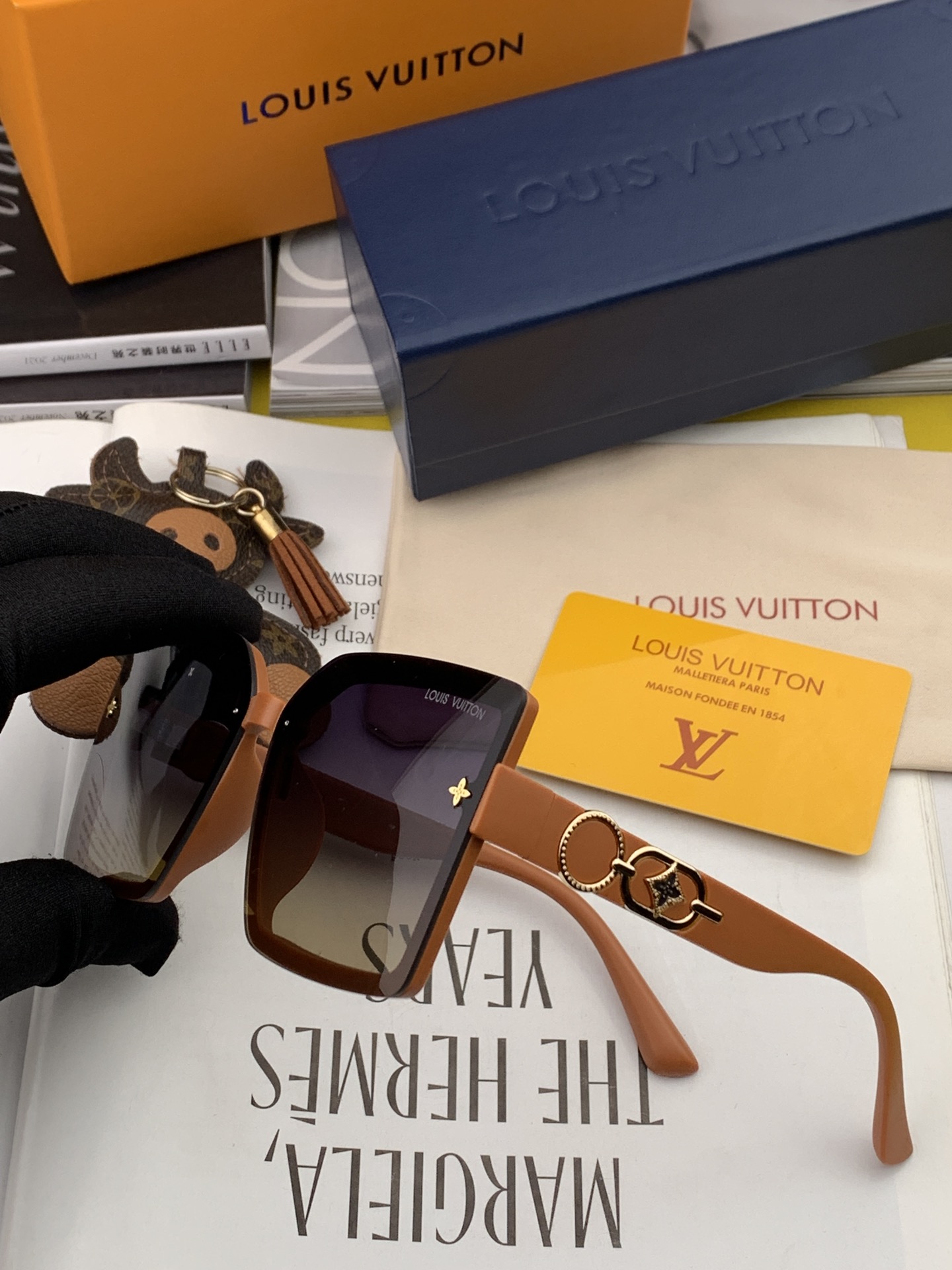 Sunglasses Louis Vuitton L7805 - vstockx