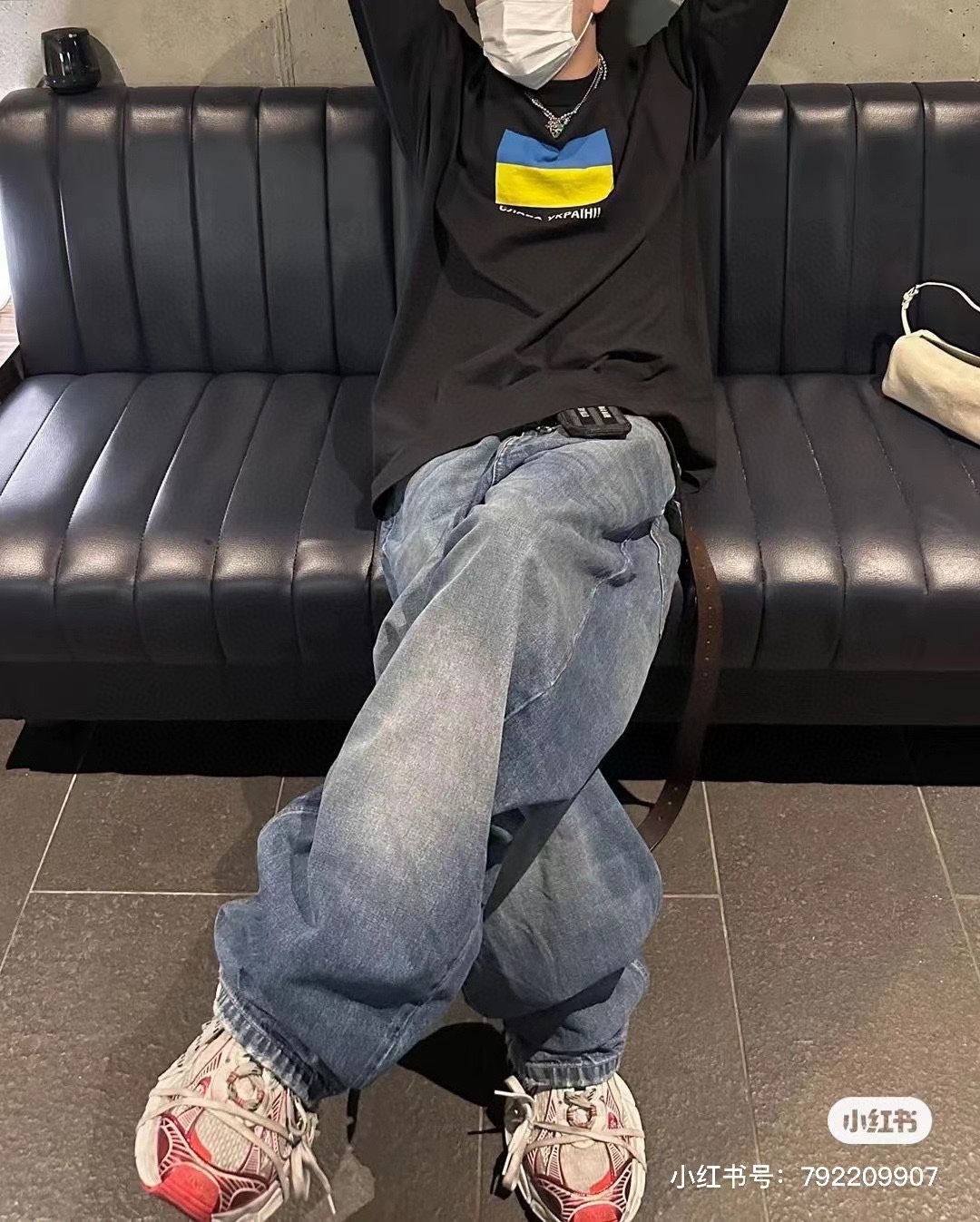 Clothes Balenciaga 140 - vstockx