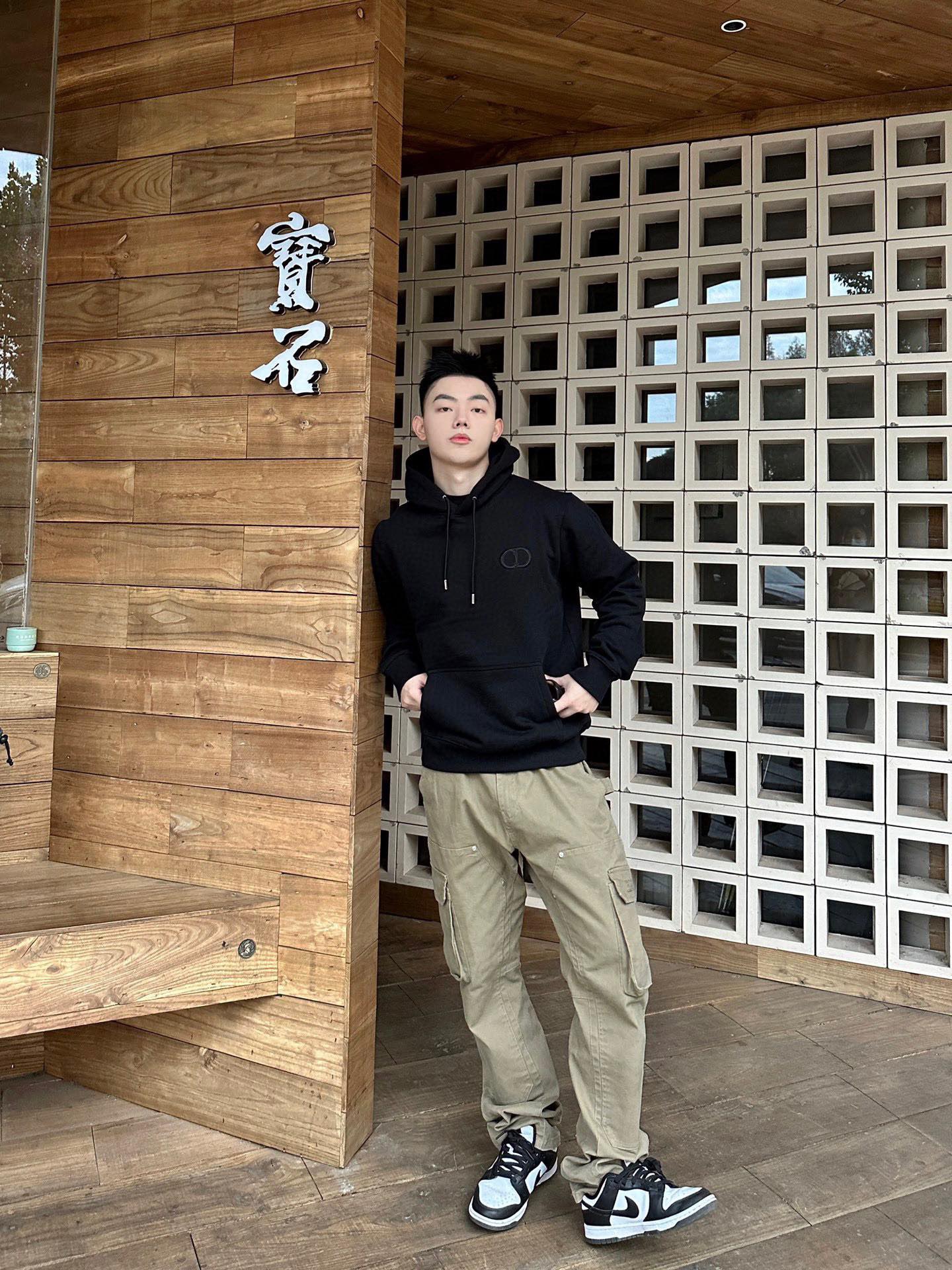 Clothes DIOR 615 - vstockx