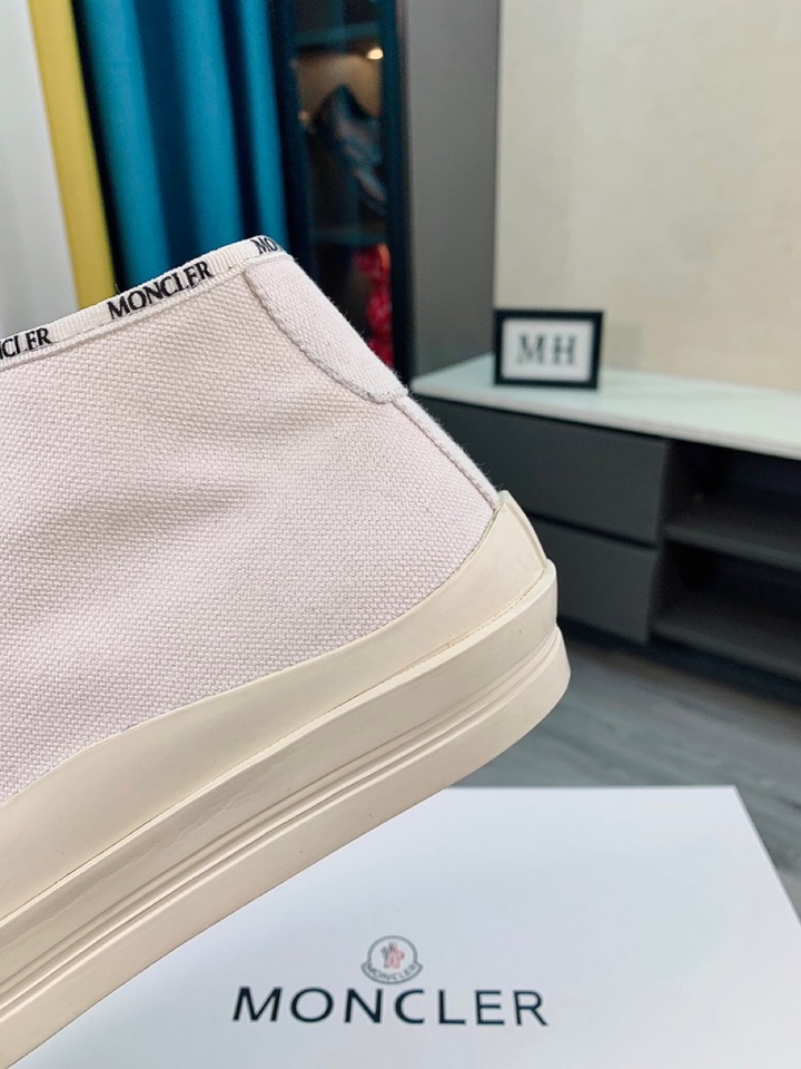 Moncler Lissex High Top Sneakers 9 - vstockx