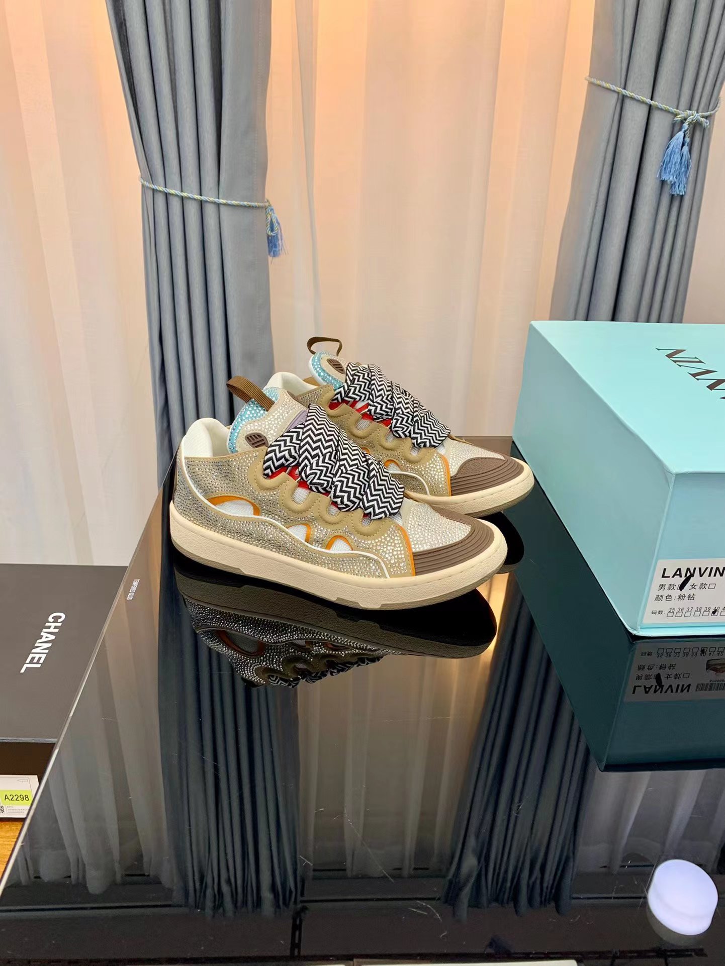 Lanvin Leather Curb Grey sequins - vstockx