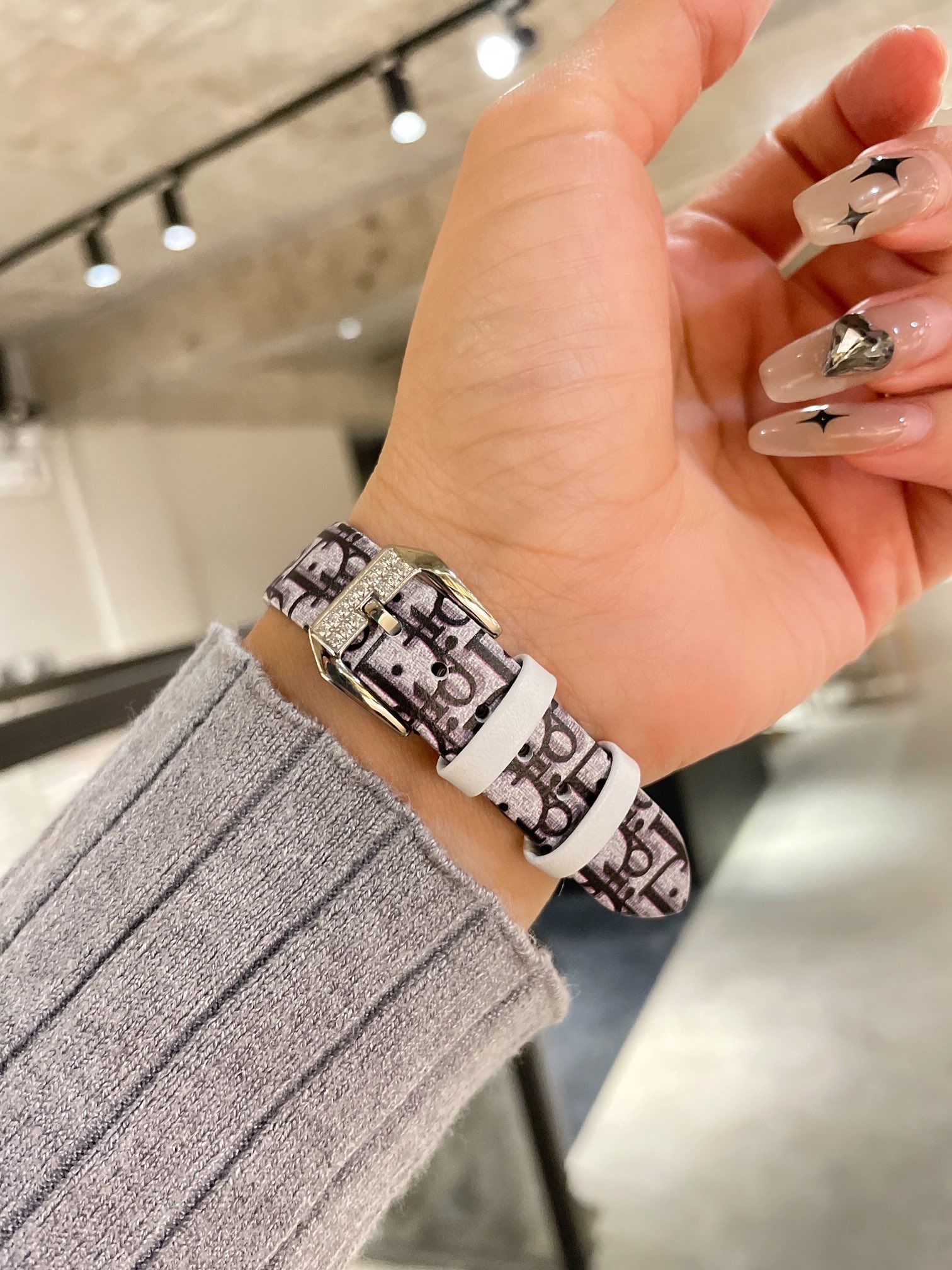 Watches Dior 323441 size:26*32 mm - vstockx