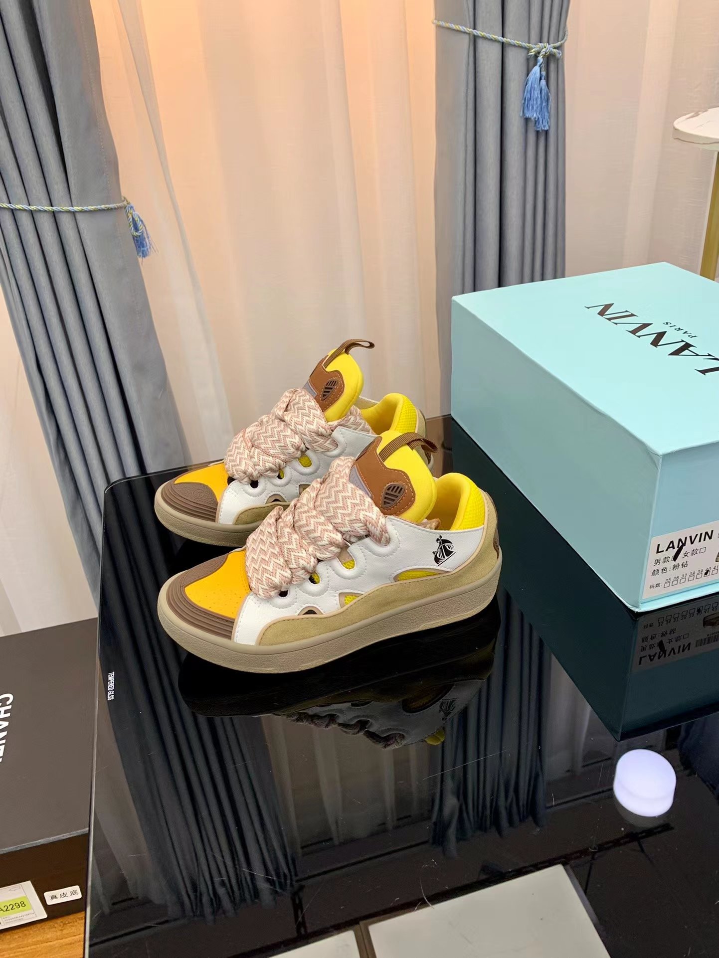 Lanvin Leather Curb yolk - vstockx