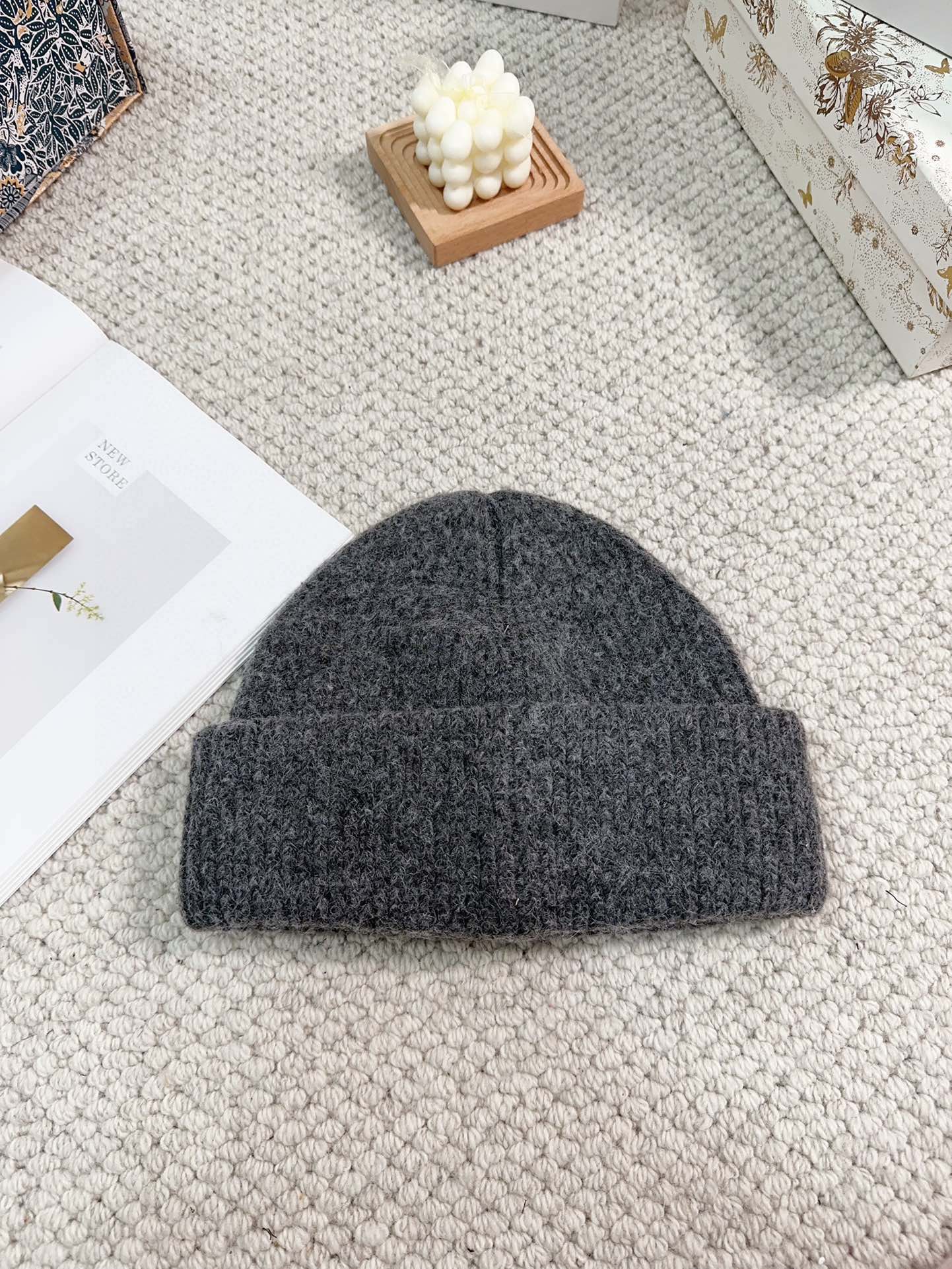 Streetwear Hat Chanel 329316 - vstockx