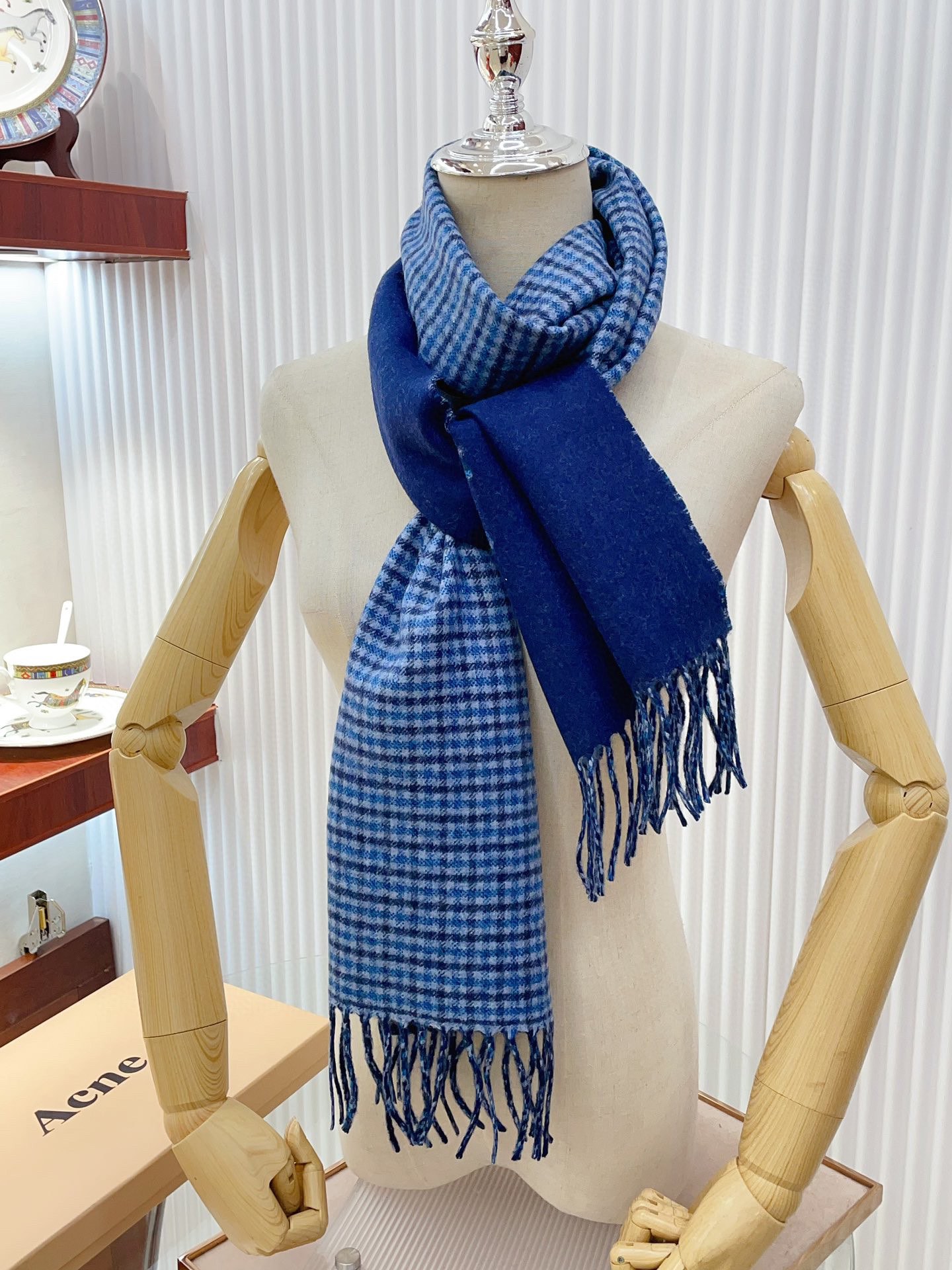 Streetwear Scarf Acne 328857 SIZE:200×30cm - vstockx