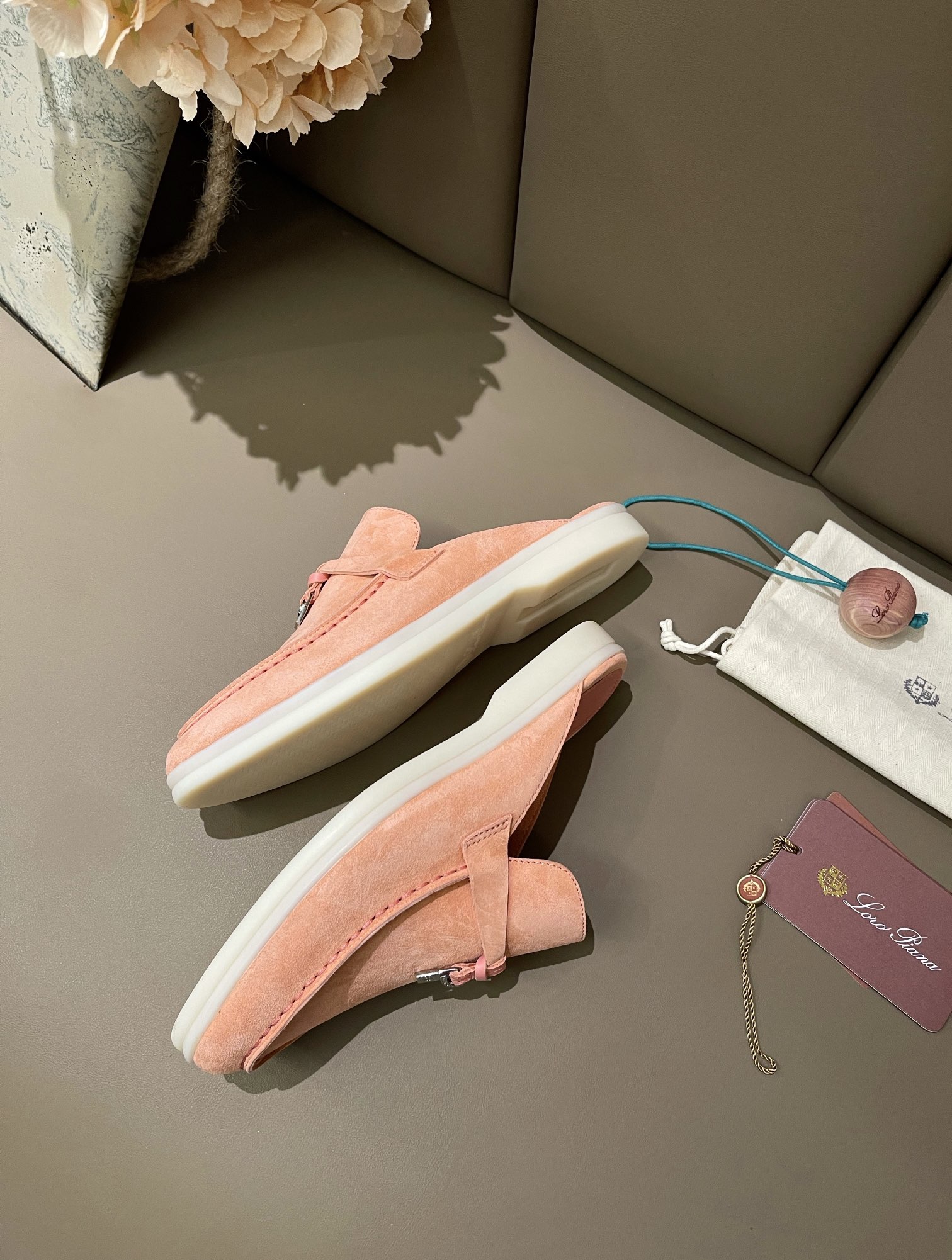 Loro Piana shoes 252 - vstockx