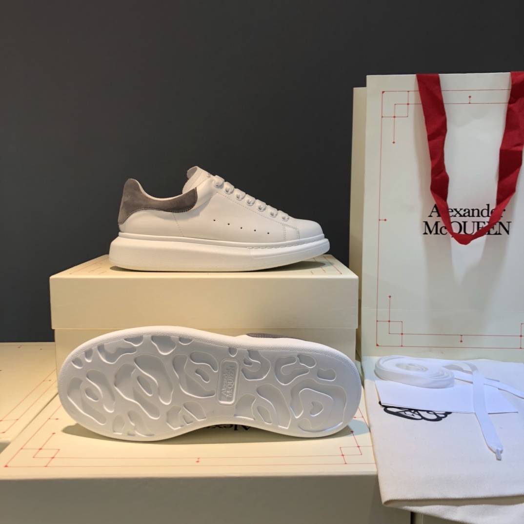 Alexander McQueen Oversized Grey - vstockx