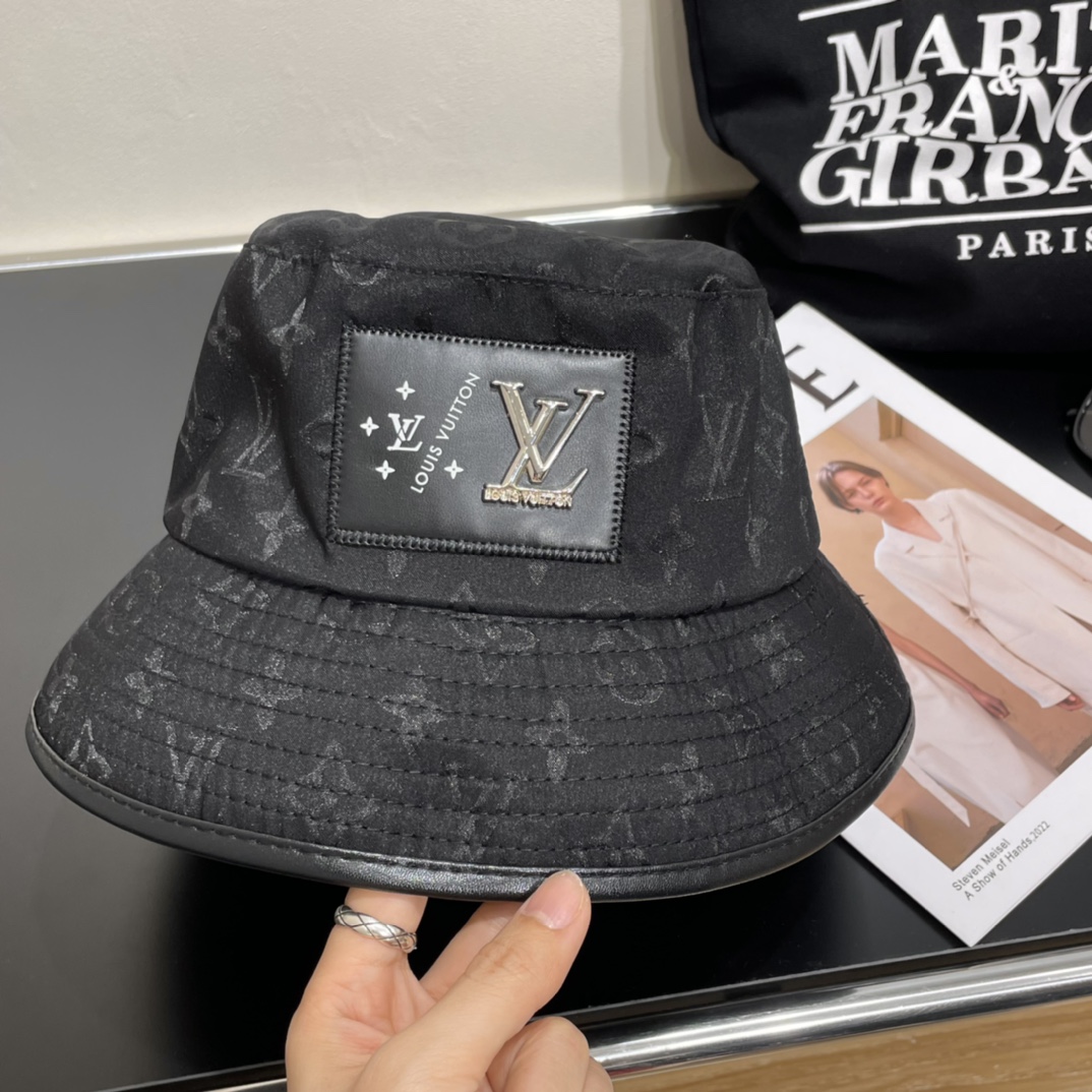 Streetwear Hat LV 329048 - vstockx