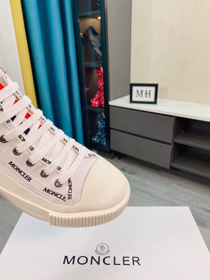 Moncler Lissex High Top Sneakers 9 - vstockx