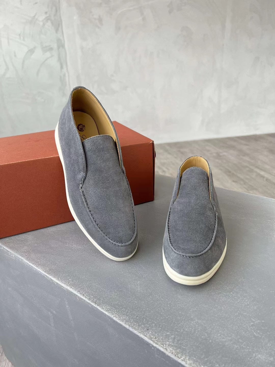 Loro Piana shoes 228 - vstockx