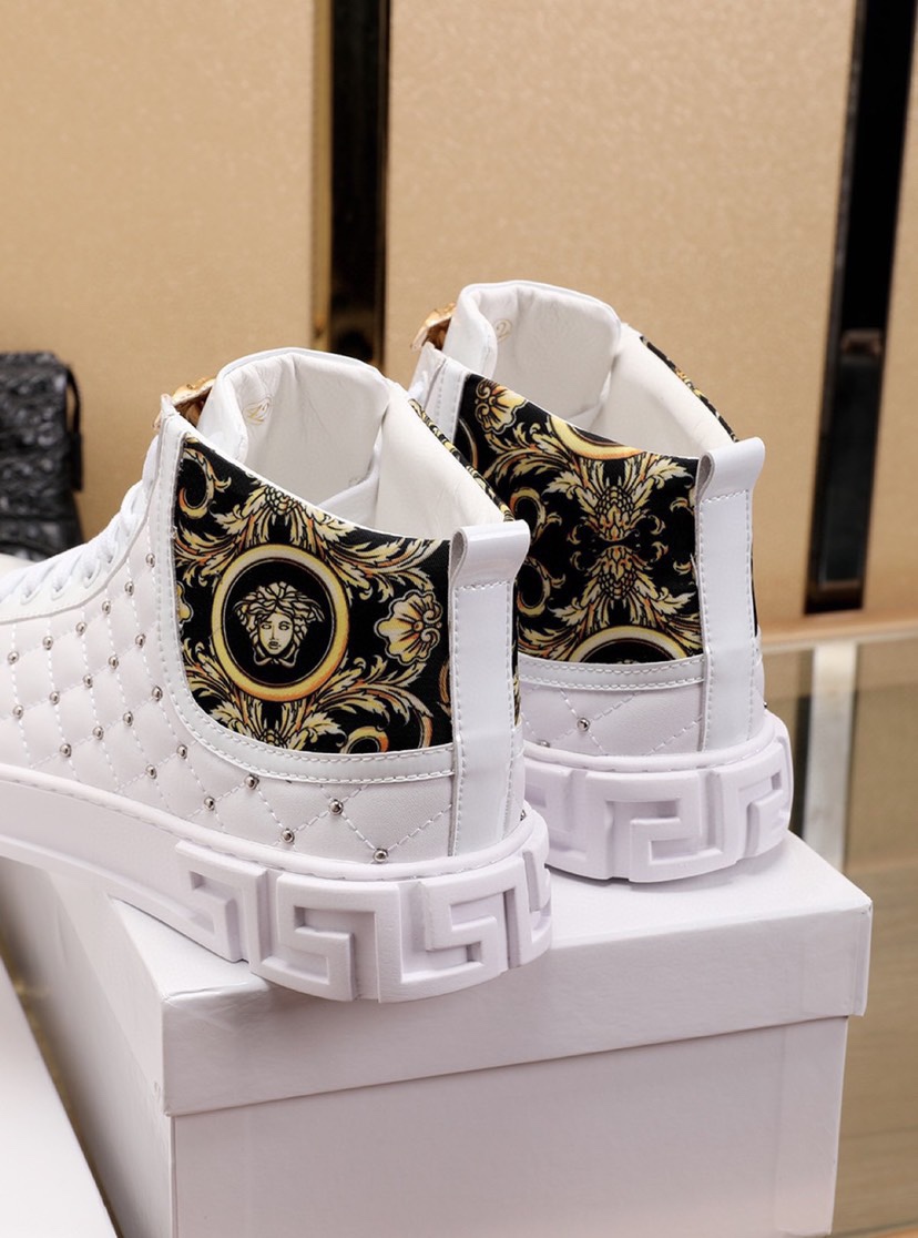 Versace High Top Sneaker 3 - vstockx