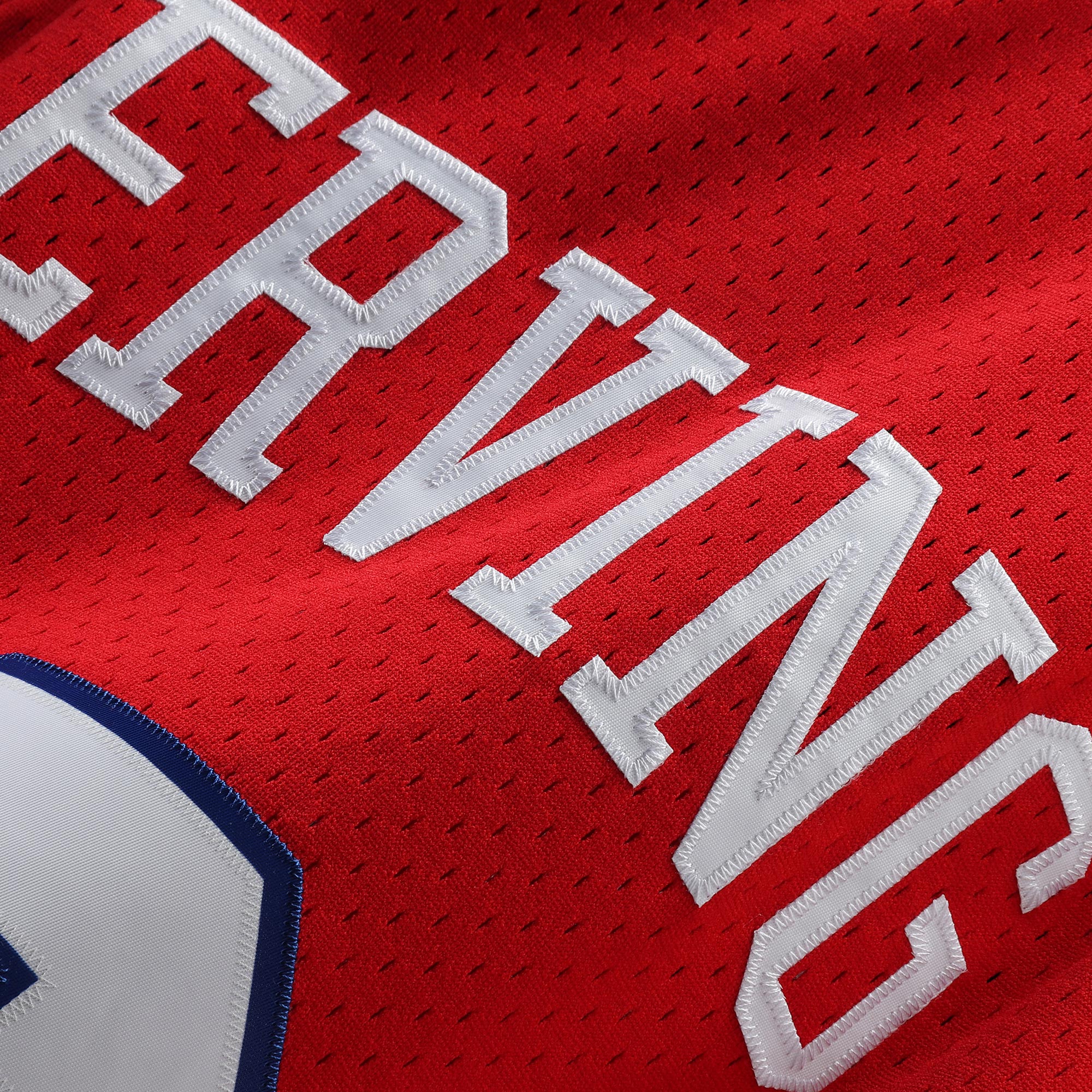 Julius Erving Philadelphia 76ers Mitchell & Ness Hardwood Classics Swingman Jersey - Red - vstockx