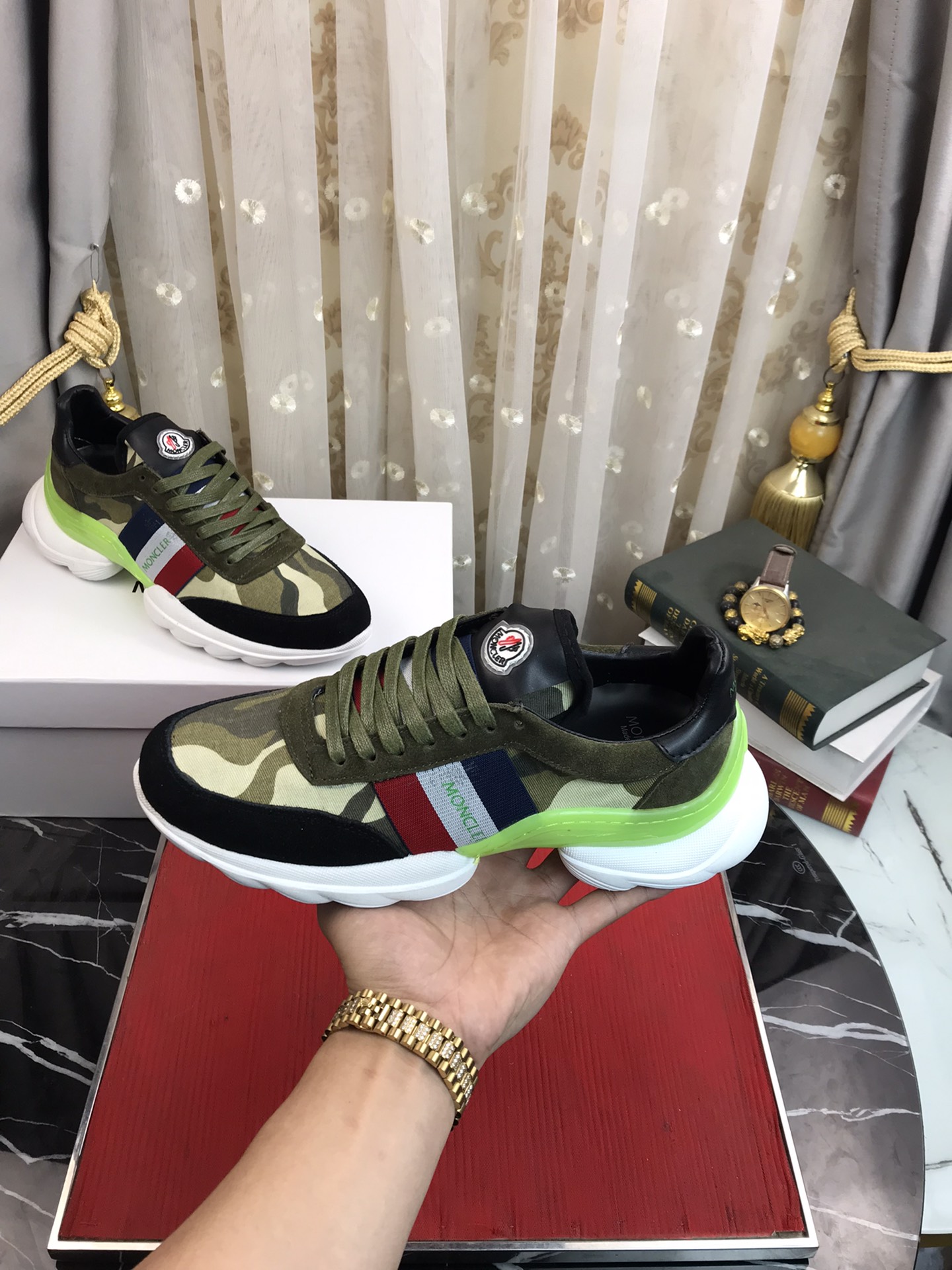 Moncler Leave No Trace Sneaker 5 - vstockx