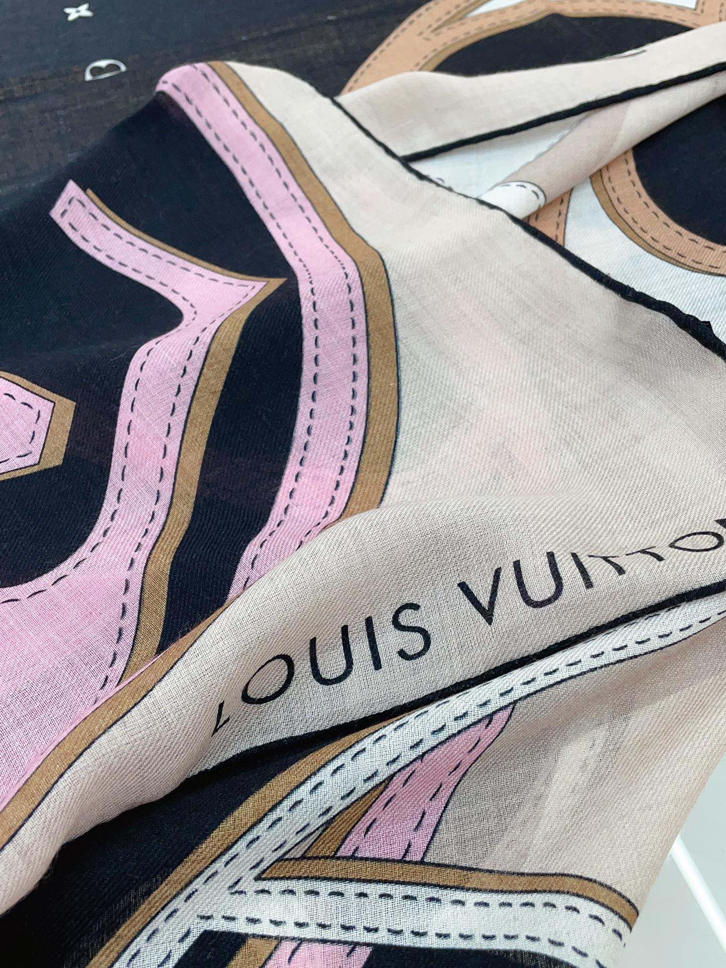 Streetwear Scarf LV 328839 size:140*140cm - vstockx