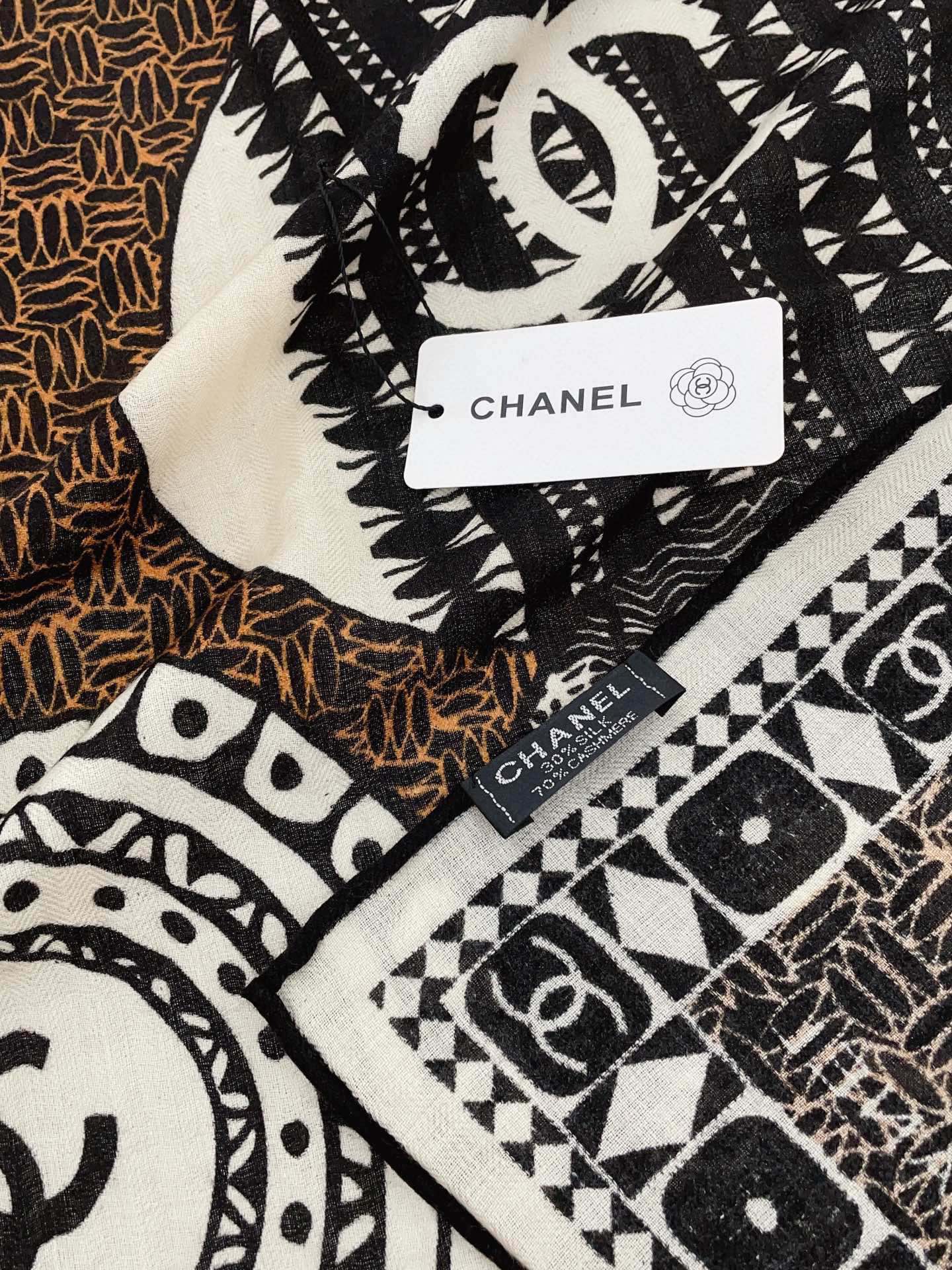 Streetwear Scarf CHANEL 328805 size:140*140cm - vstockx