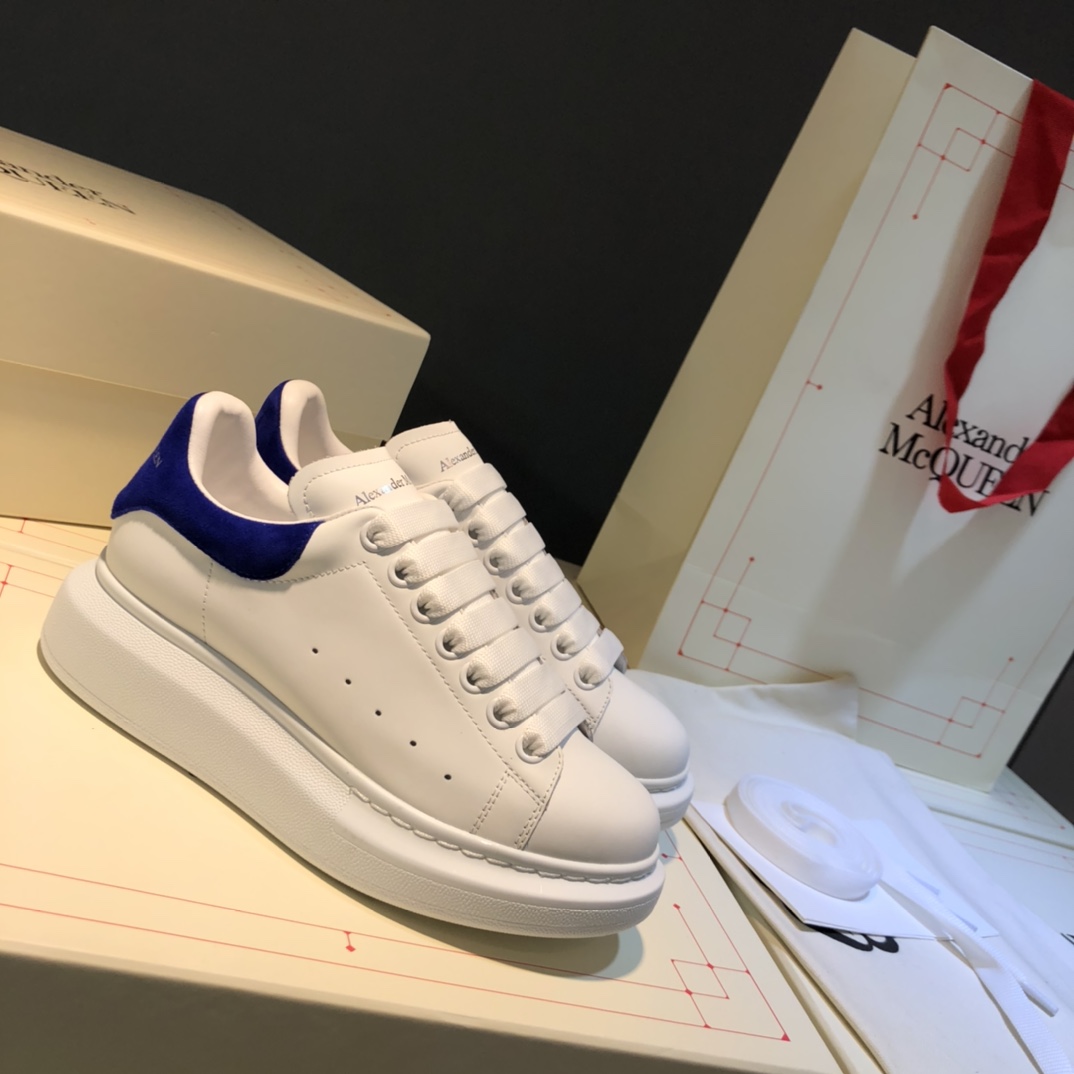 Alexander McQueen Oversized Paris Blue - vstockx