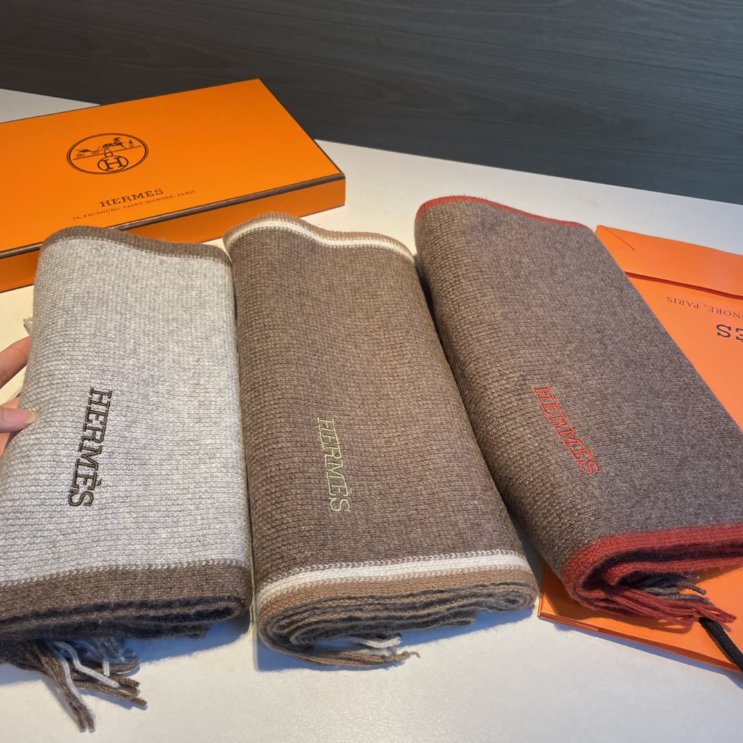 Streetwear Scarf Hermes 329025 SIZE:30*180cm - vstockx
