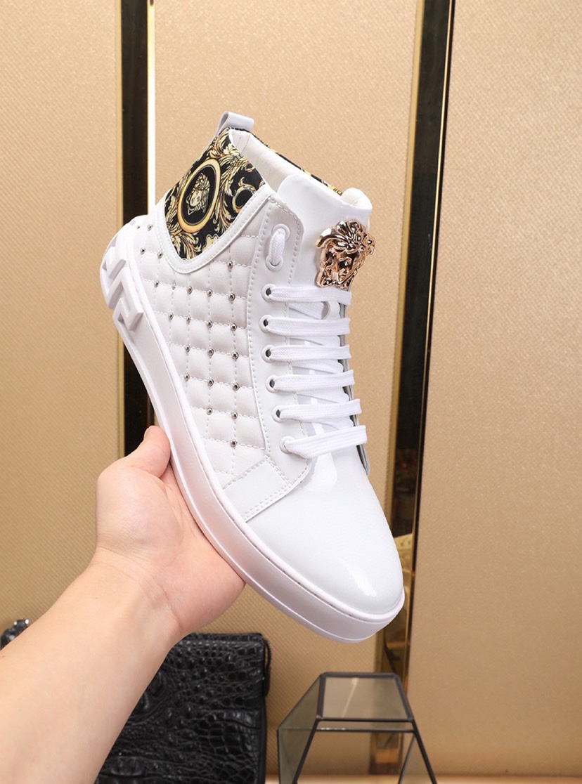 Versace High Top Sneaker 3 - vstockx