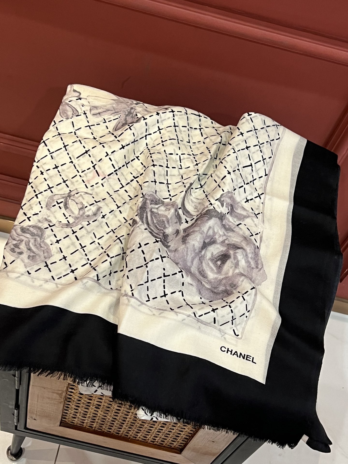 Streetwear Scarf CHANEL 328979 size:100×200cm - vstockx