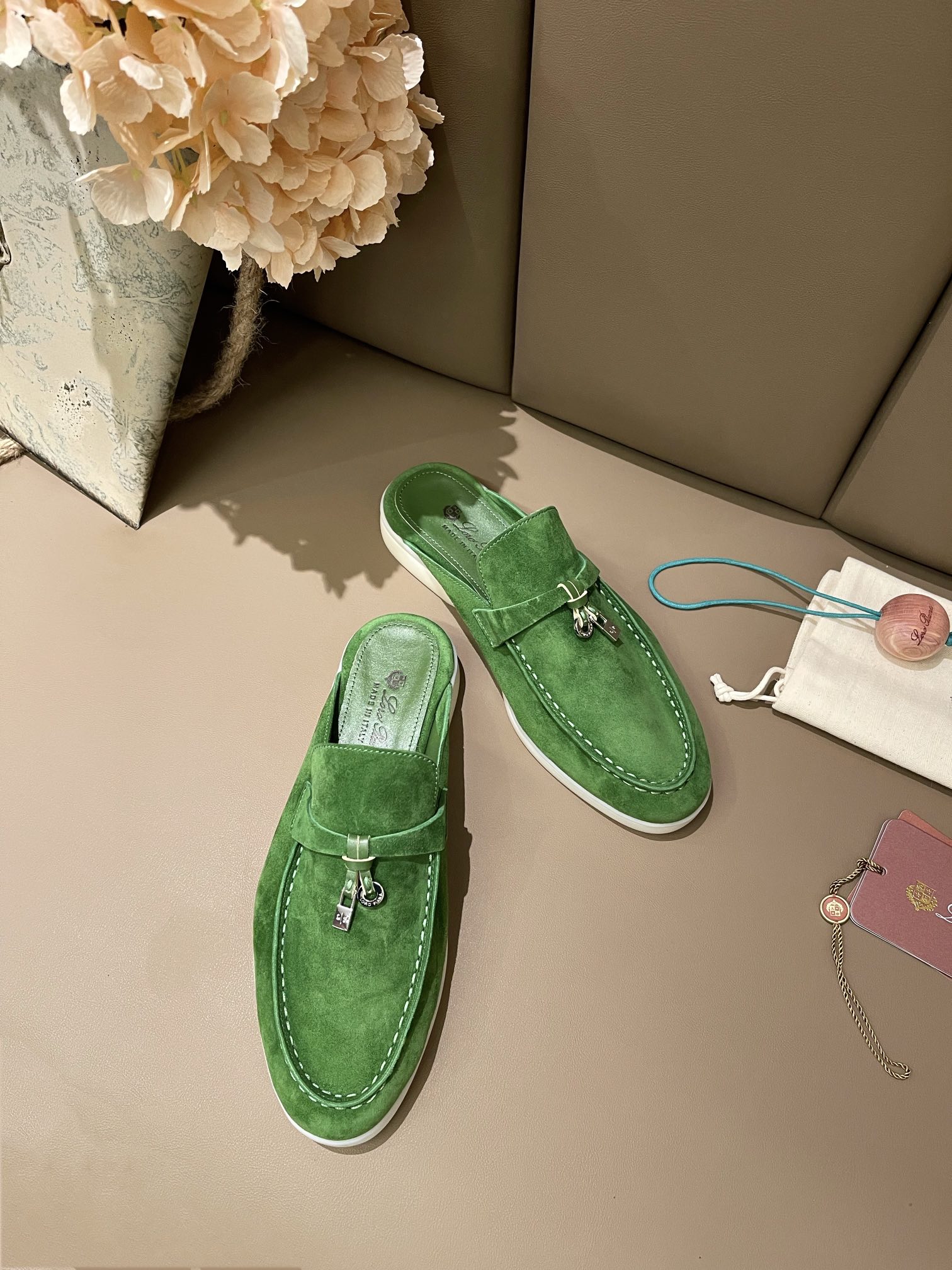 Loro Piana shoes 258 - vstockx
