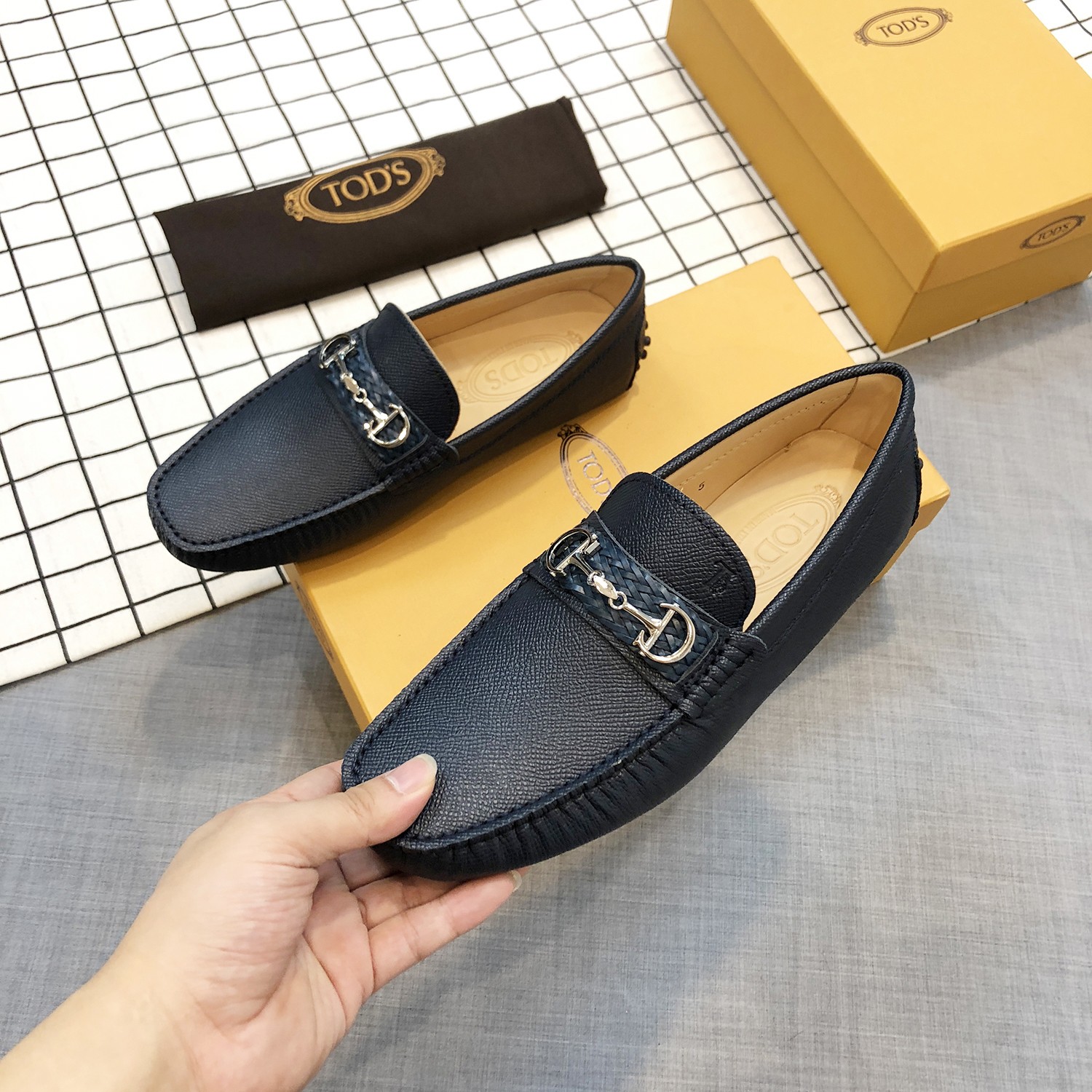 TOD'S Loafers 1 - vstockx